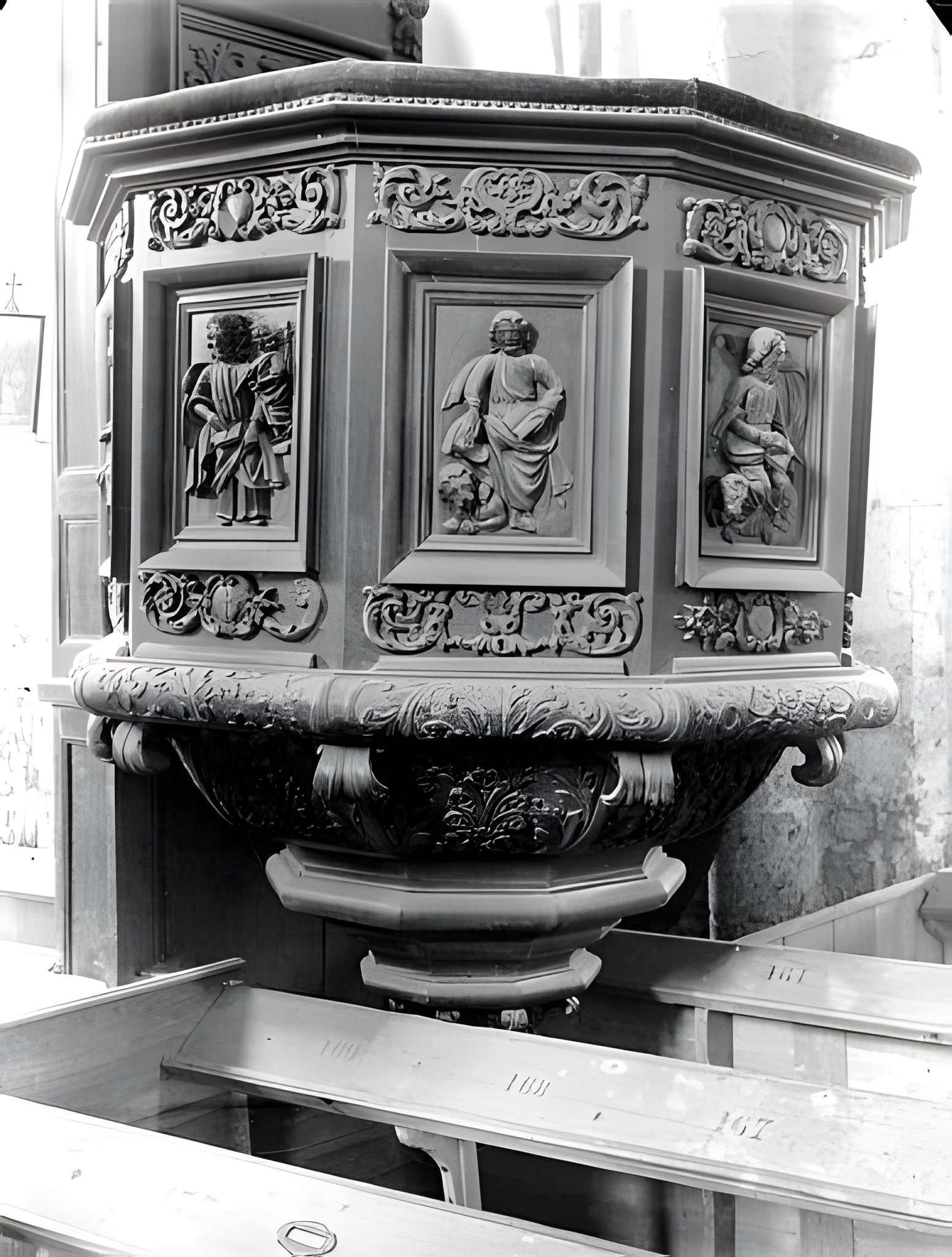 Église Saint-Denis de Beton-Bazoches