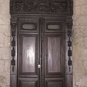 Ancienne abbaye, actuellement Caserne Canclaux