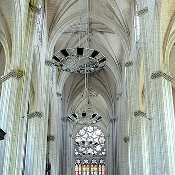 Ancienne abbaye, actuellement Caserne Canclaux