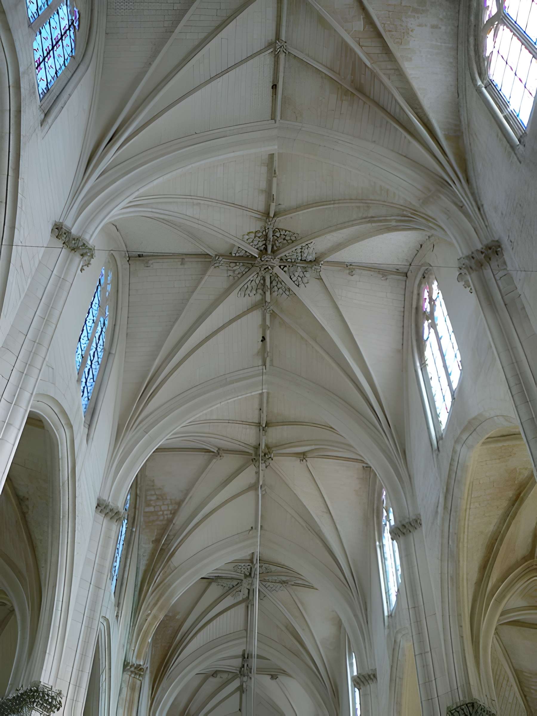 Ancienne abbaye, actuellement Caserne Canclaux