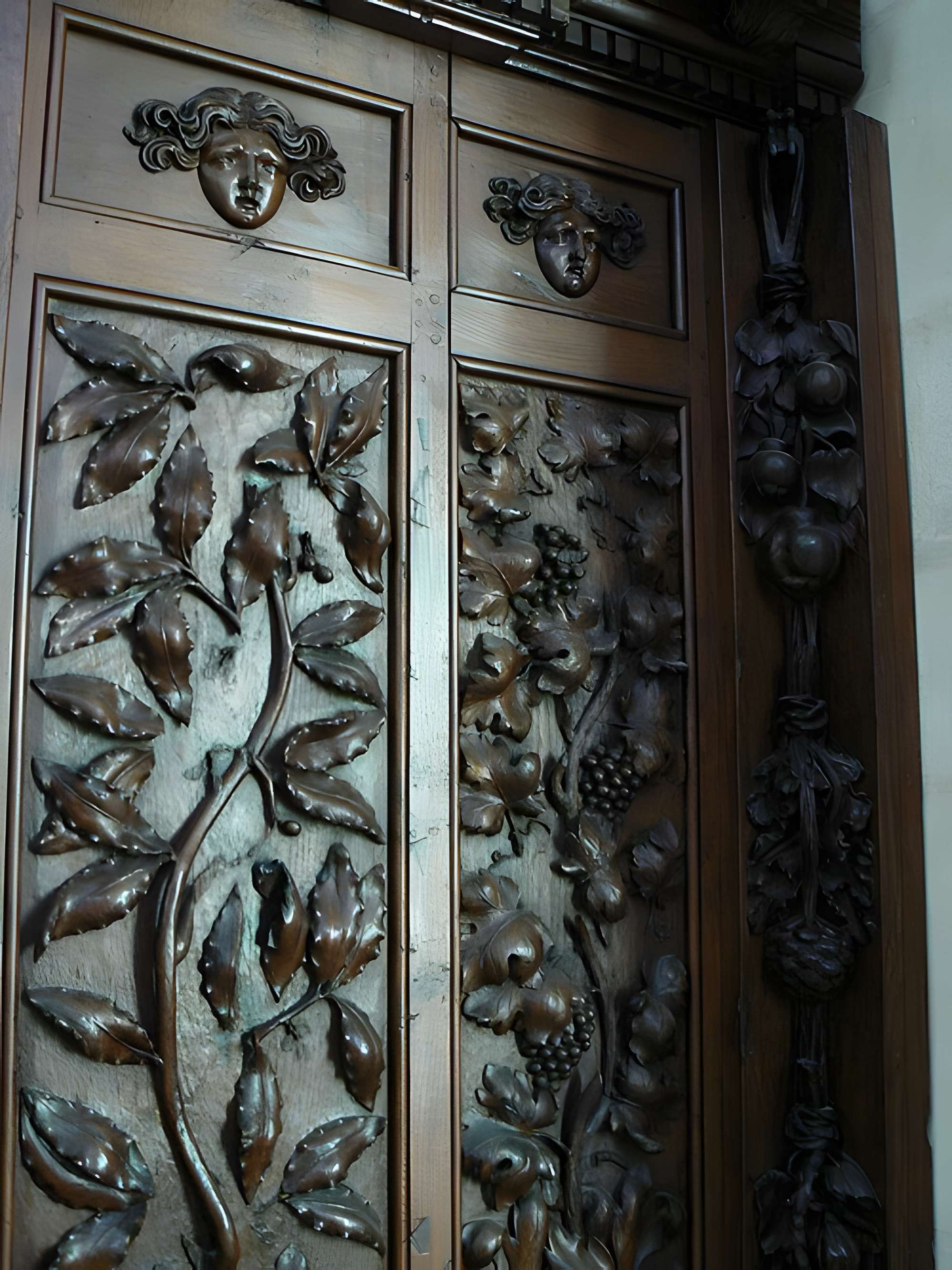 Ancienne abbaye, actuellement Caserne Canclaux