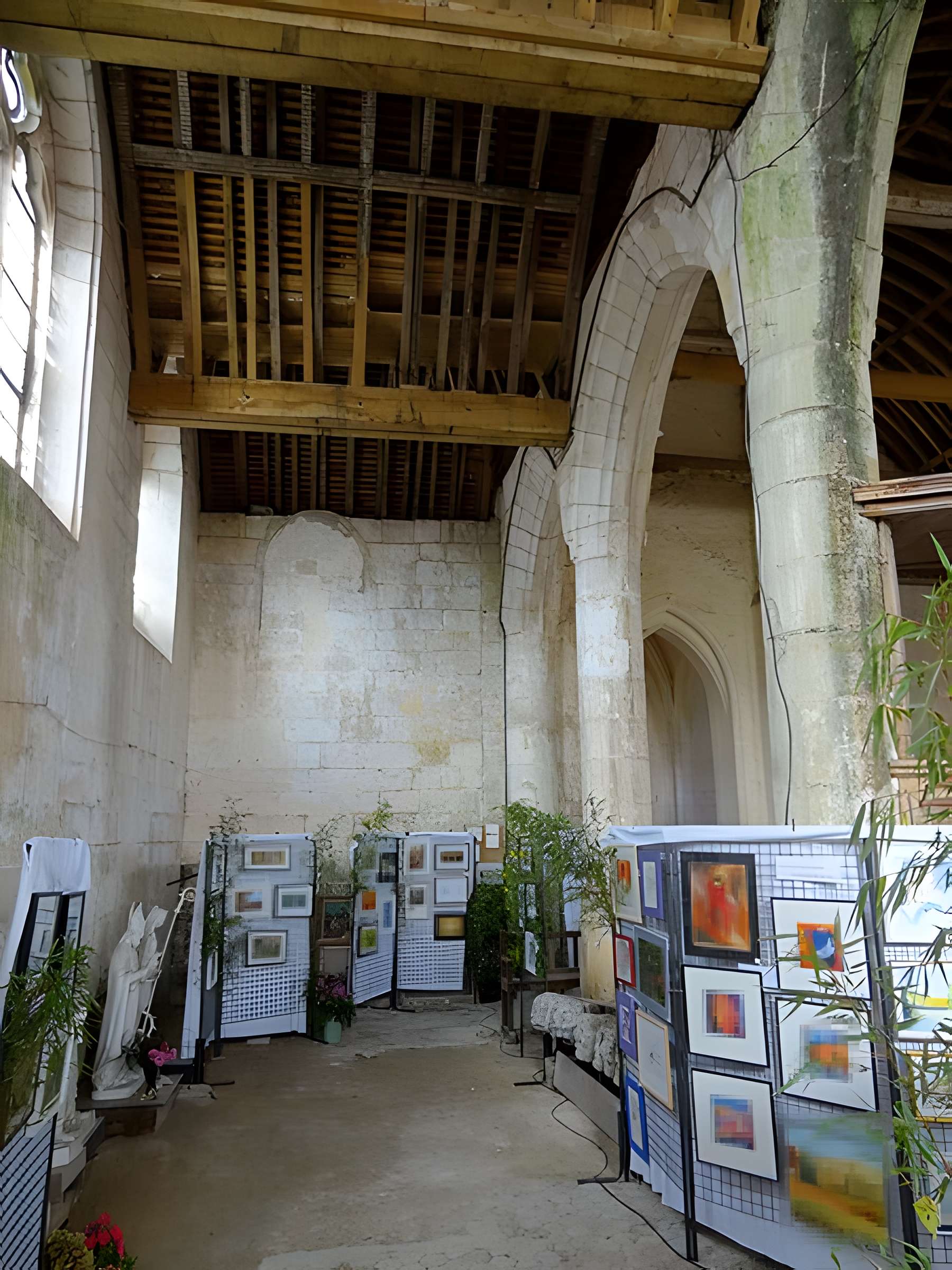 Église Saint-Denis de Fresnoy-la-Rivière