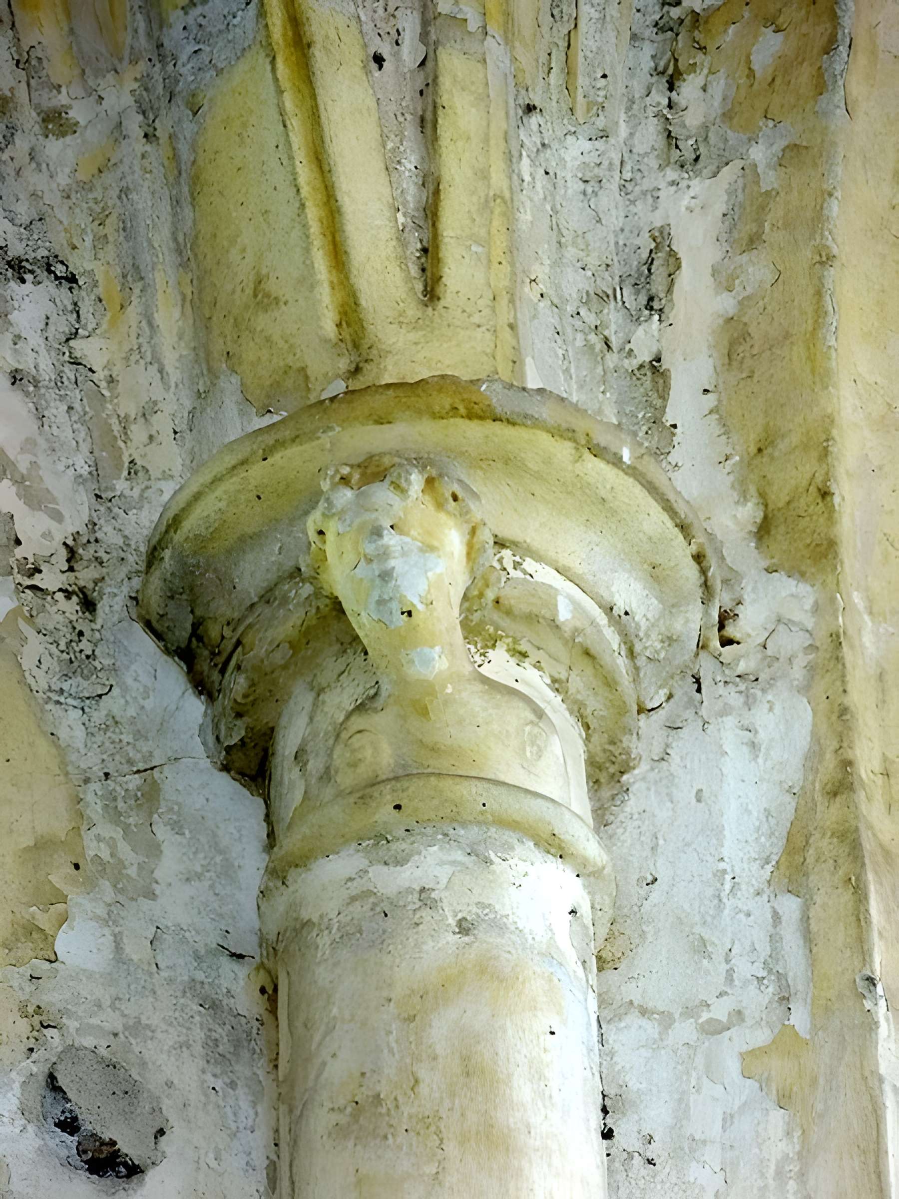 Église Saint-Denis de Fresnoy-la-Rivière