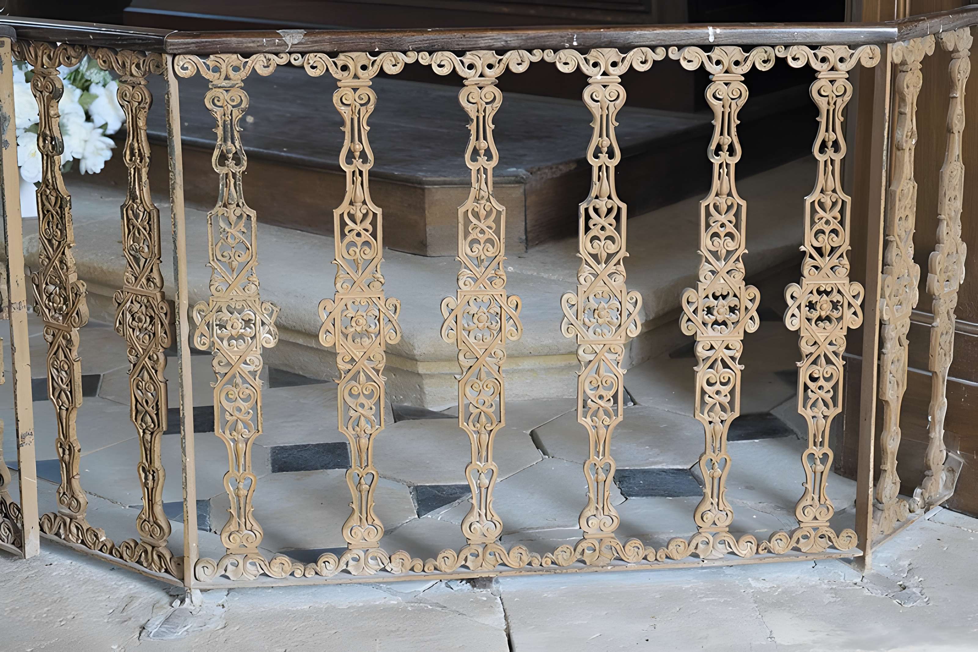 Église Saint-Denis de Goussonville