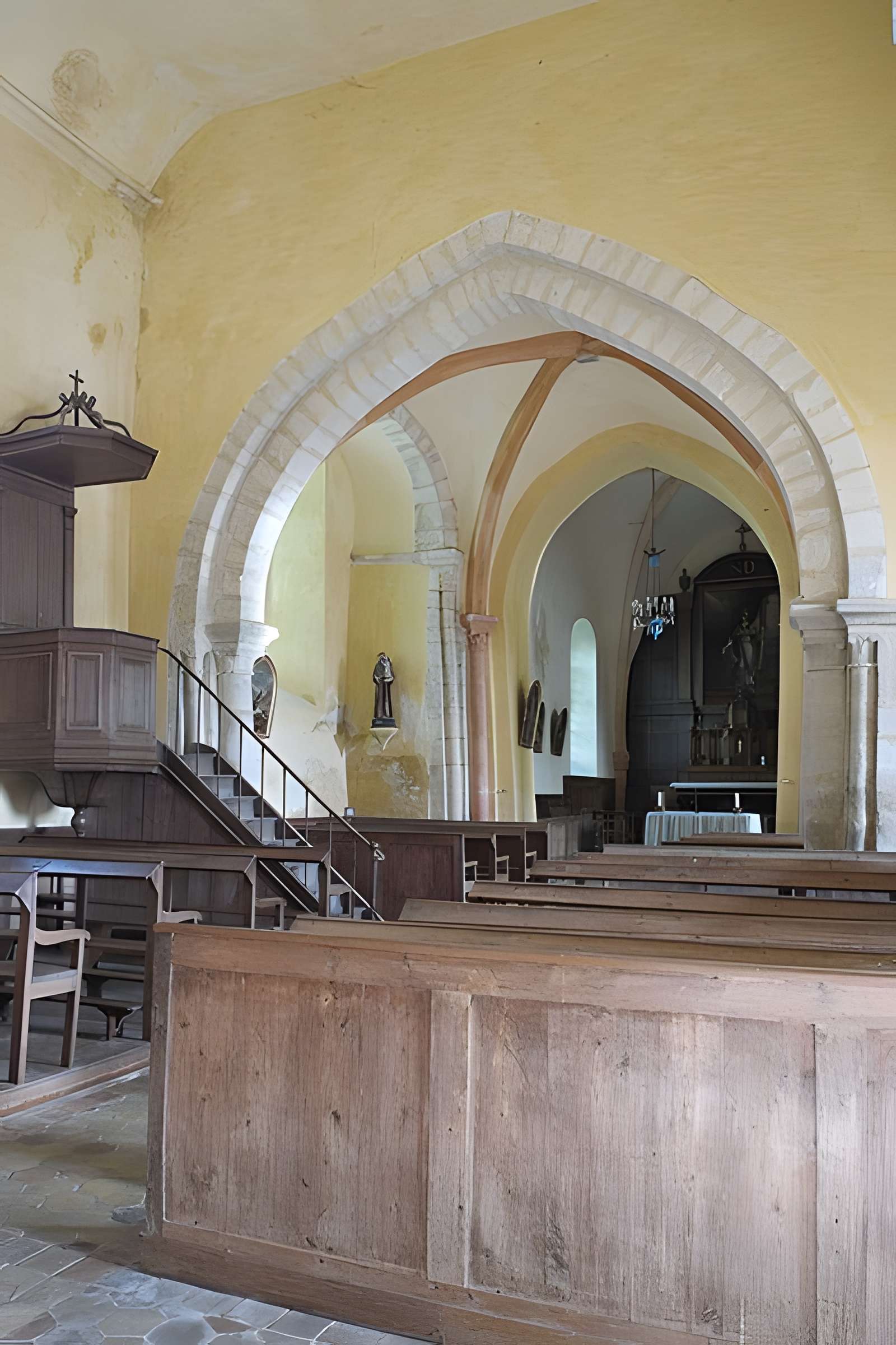 Église Saint-Denis de Goussonville