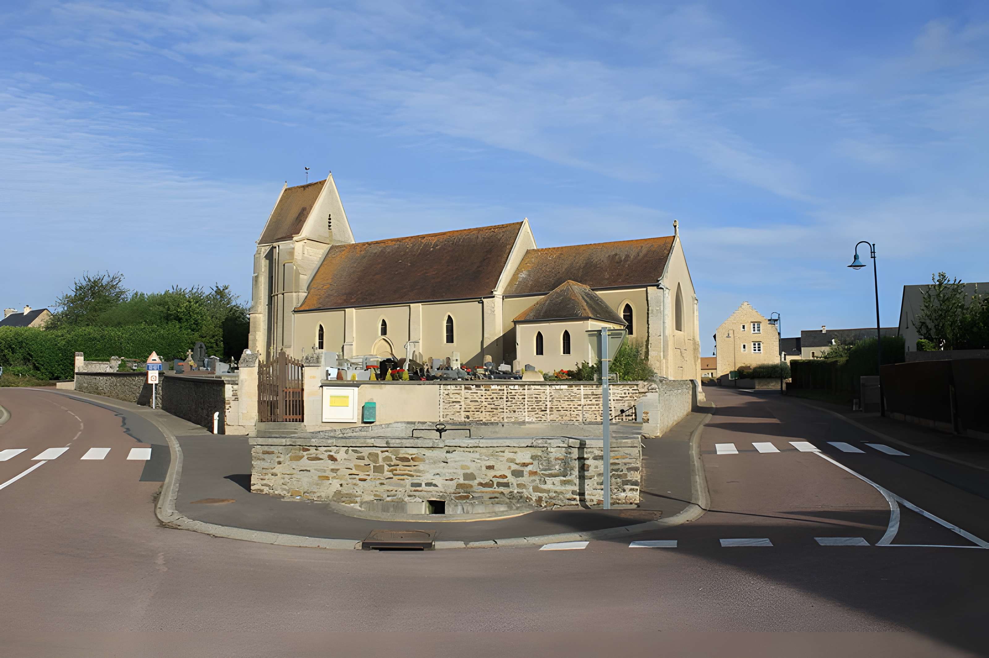 Église Saint-Denis de Mondrainville