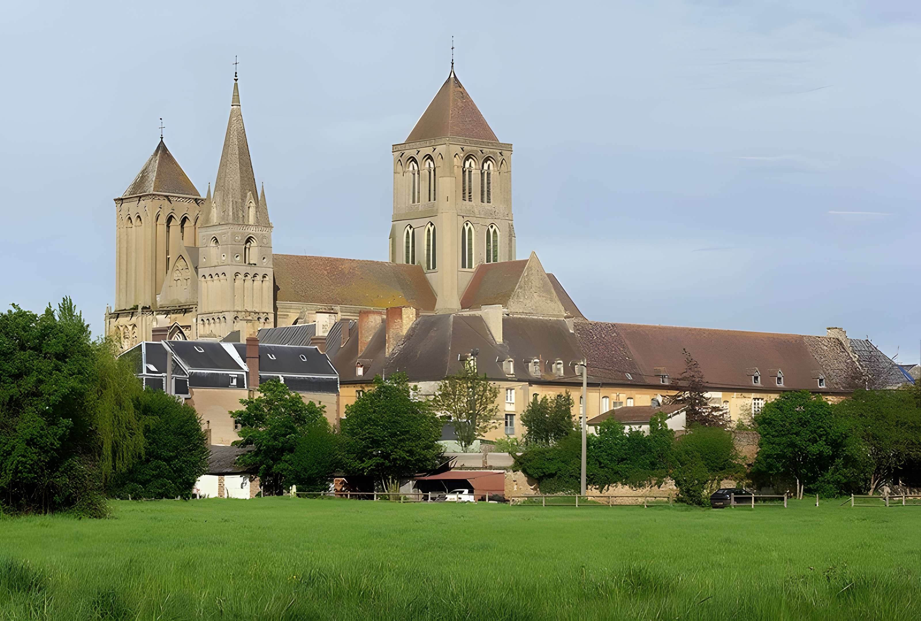 Abbaye de Saint-Pierre-sur-Dives 