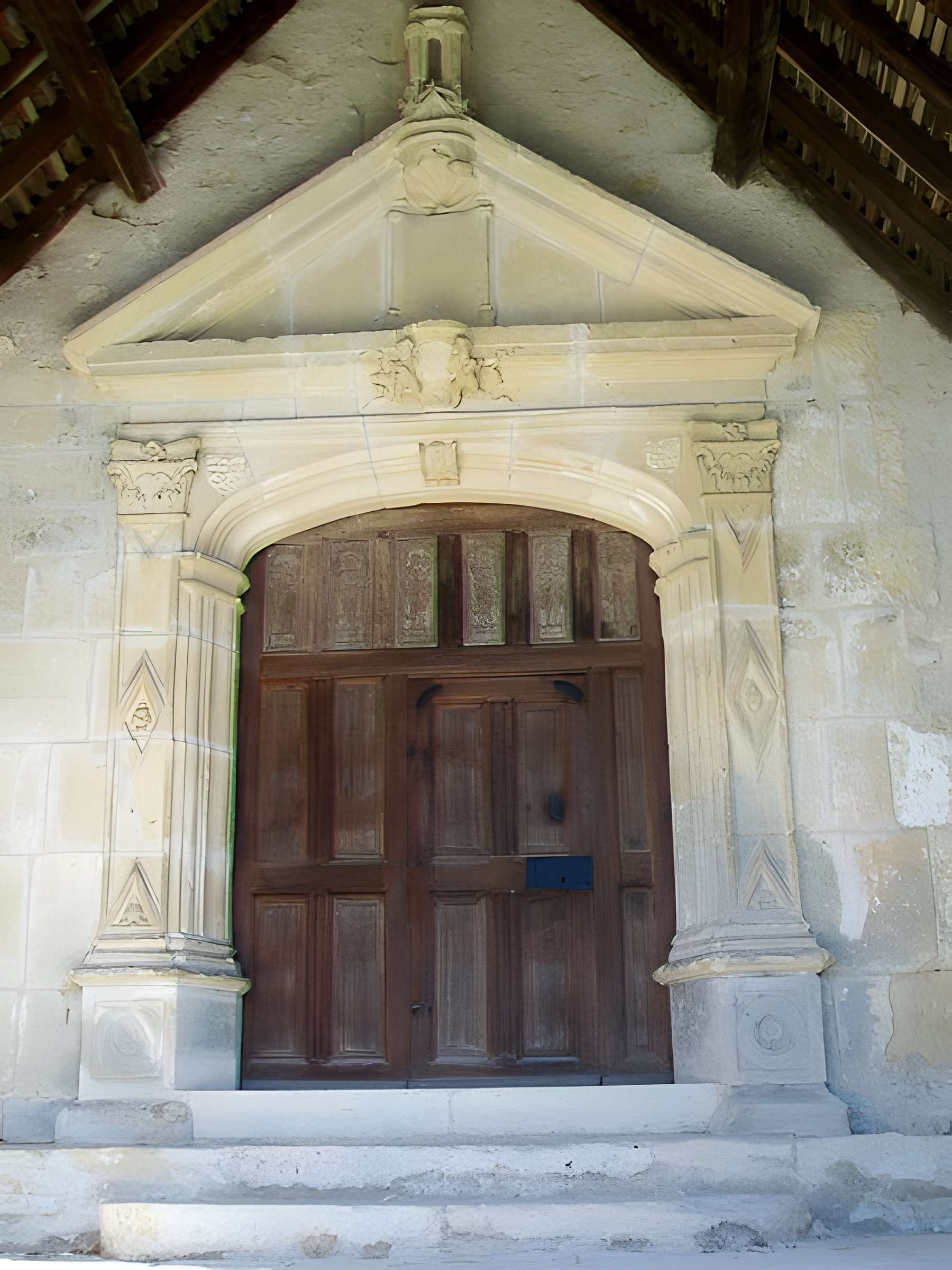 Église Saint-Denis de Montreuil-sur-Epte