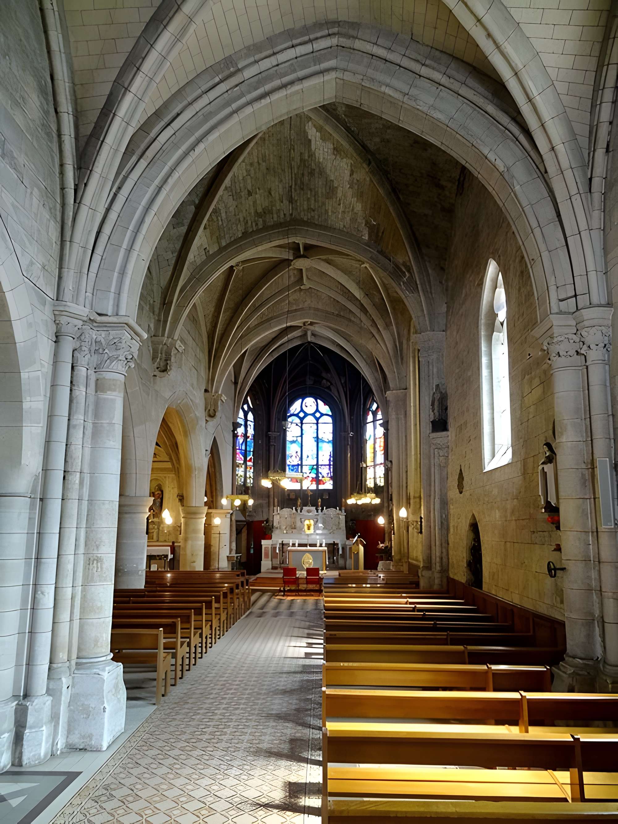 Église Saint-Denis de Neuilly-en-Thelle