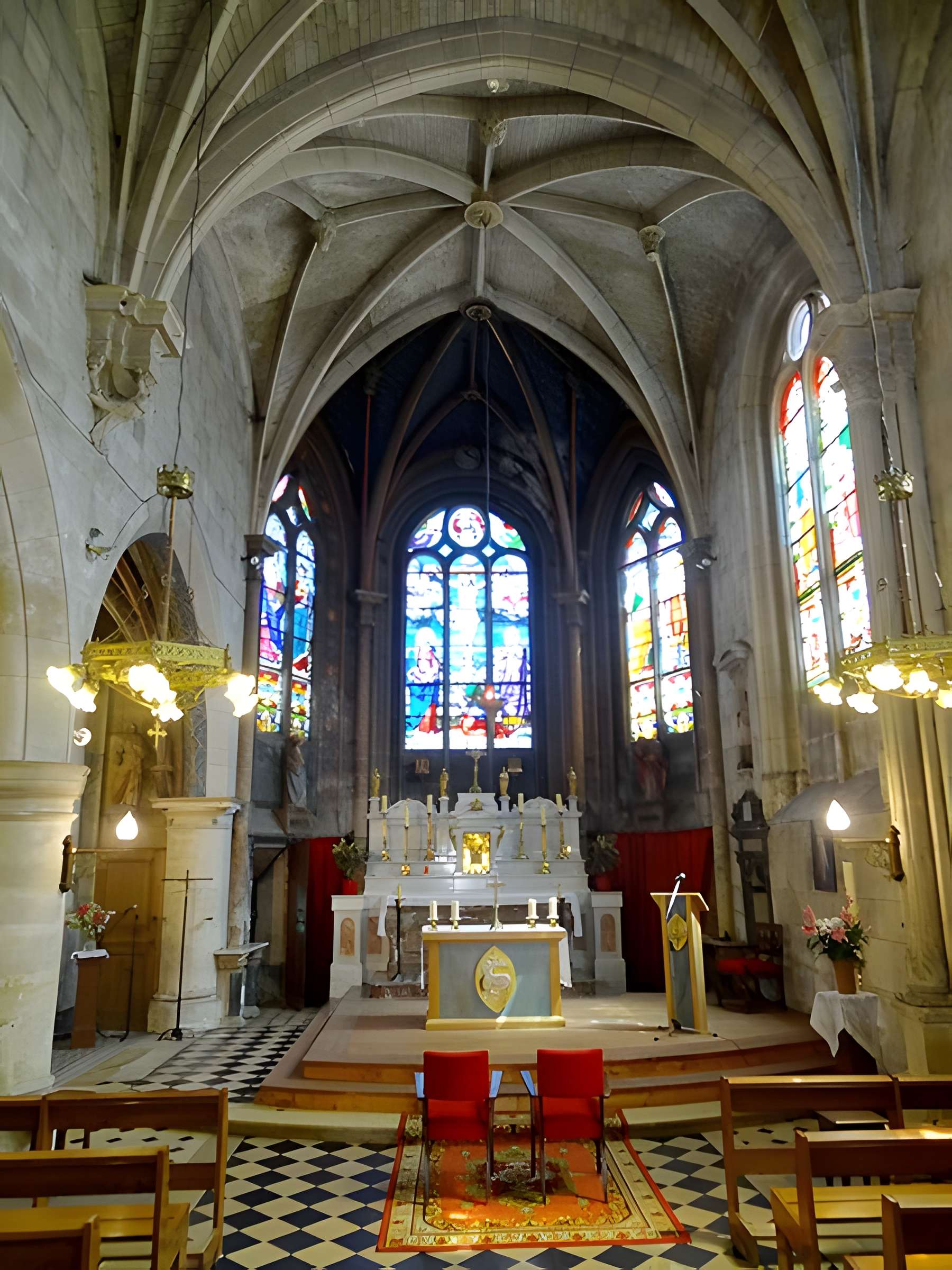 Église Saint-Denis de Neuilly-en-Thelle