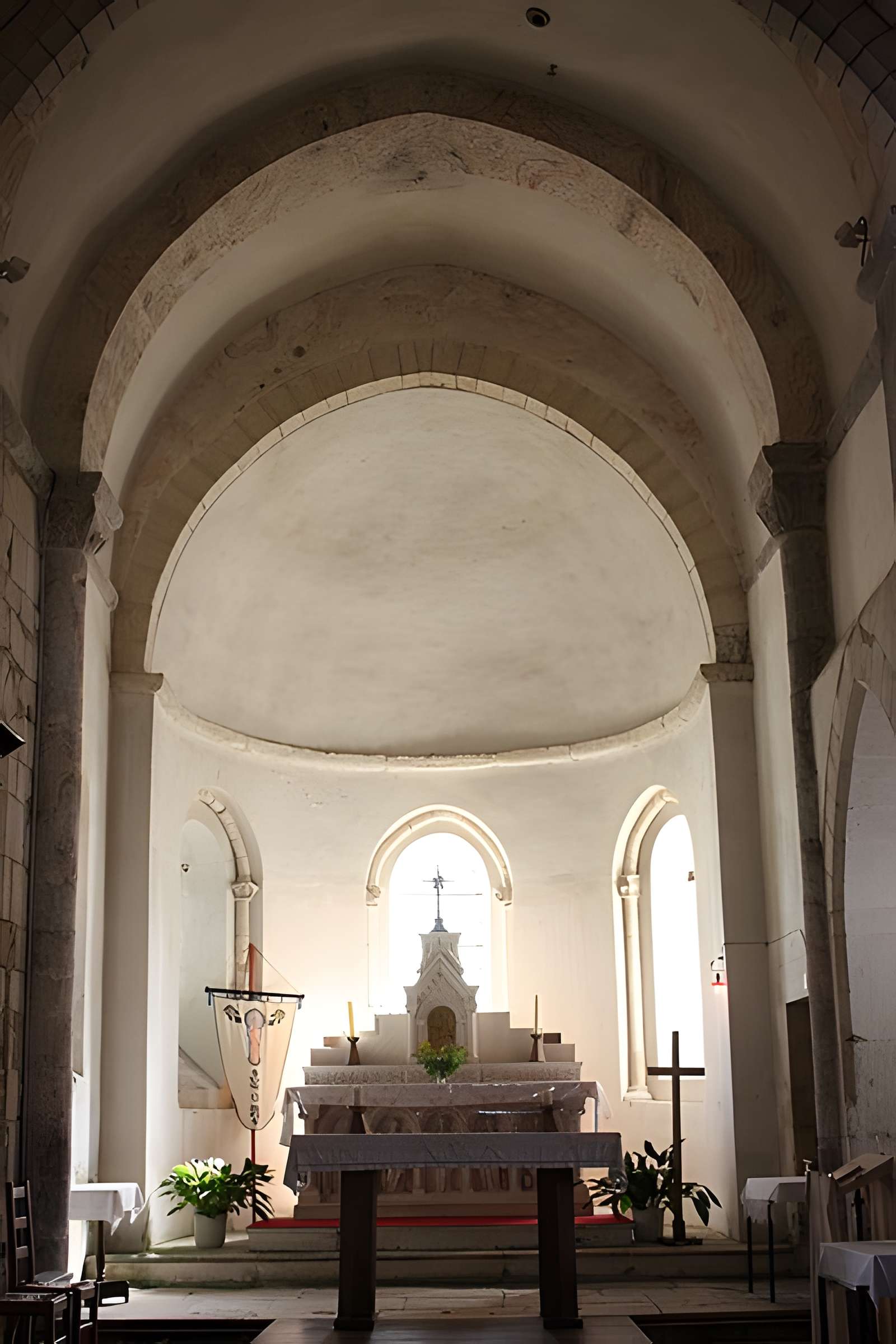 Église Saint-Denis de Rivarennes