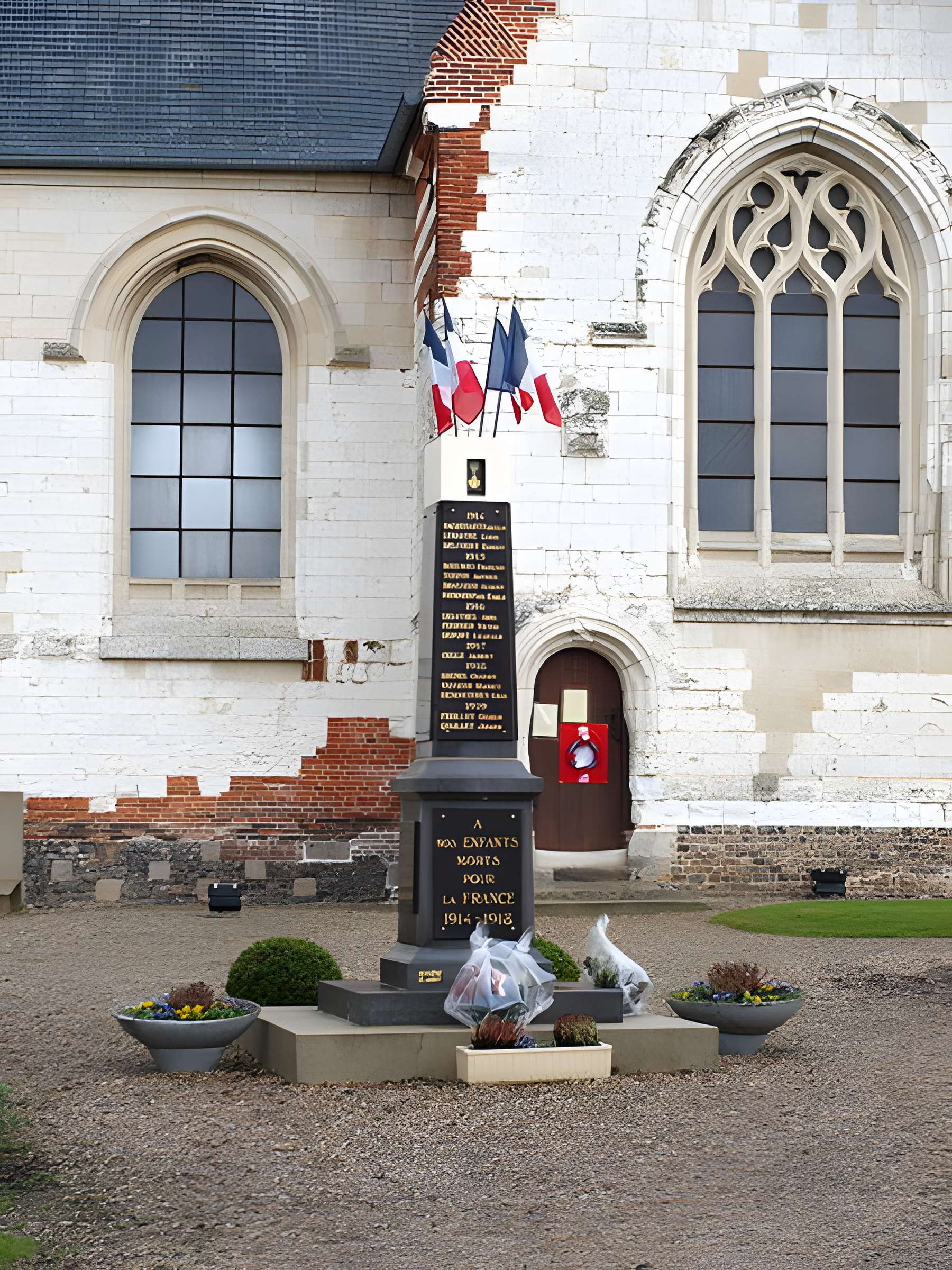 Église Saint-Denis de Senarpont