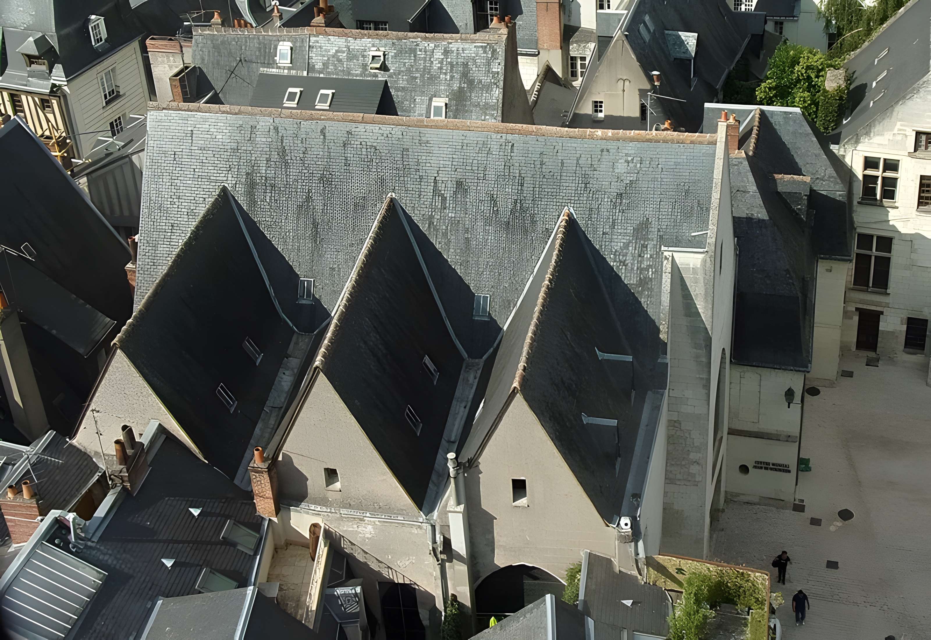 Église Saint-Denis de Tours