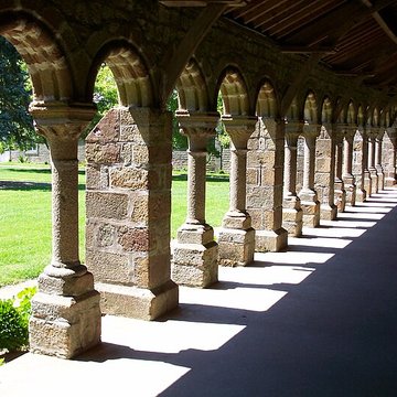 Abbaye Blanche de Mortain