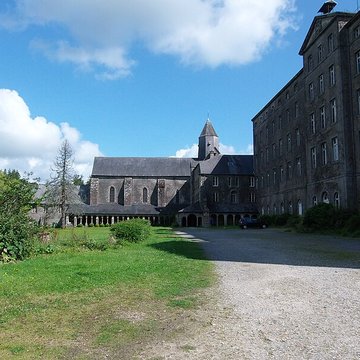 Abbaye Blanche de Mortain