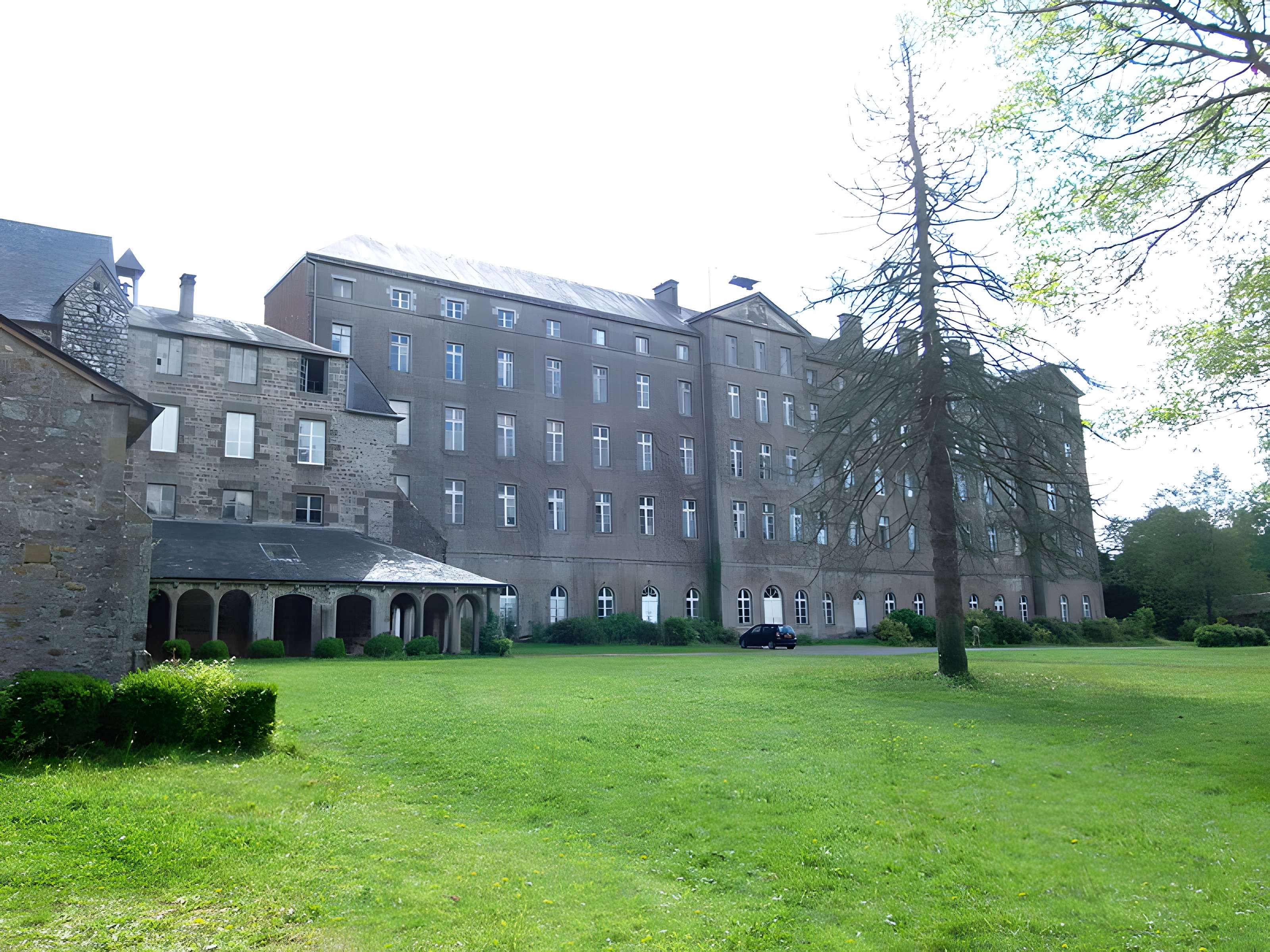 Abbaye Blanche de Mortain