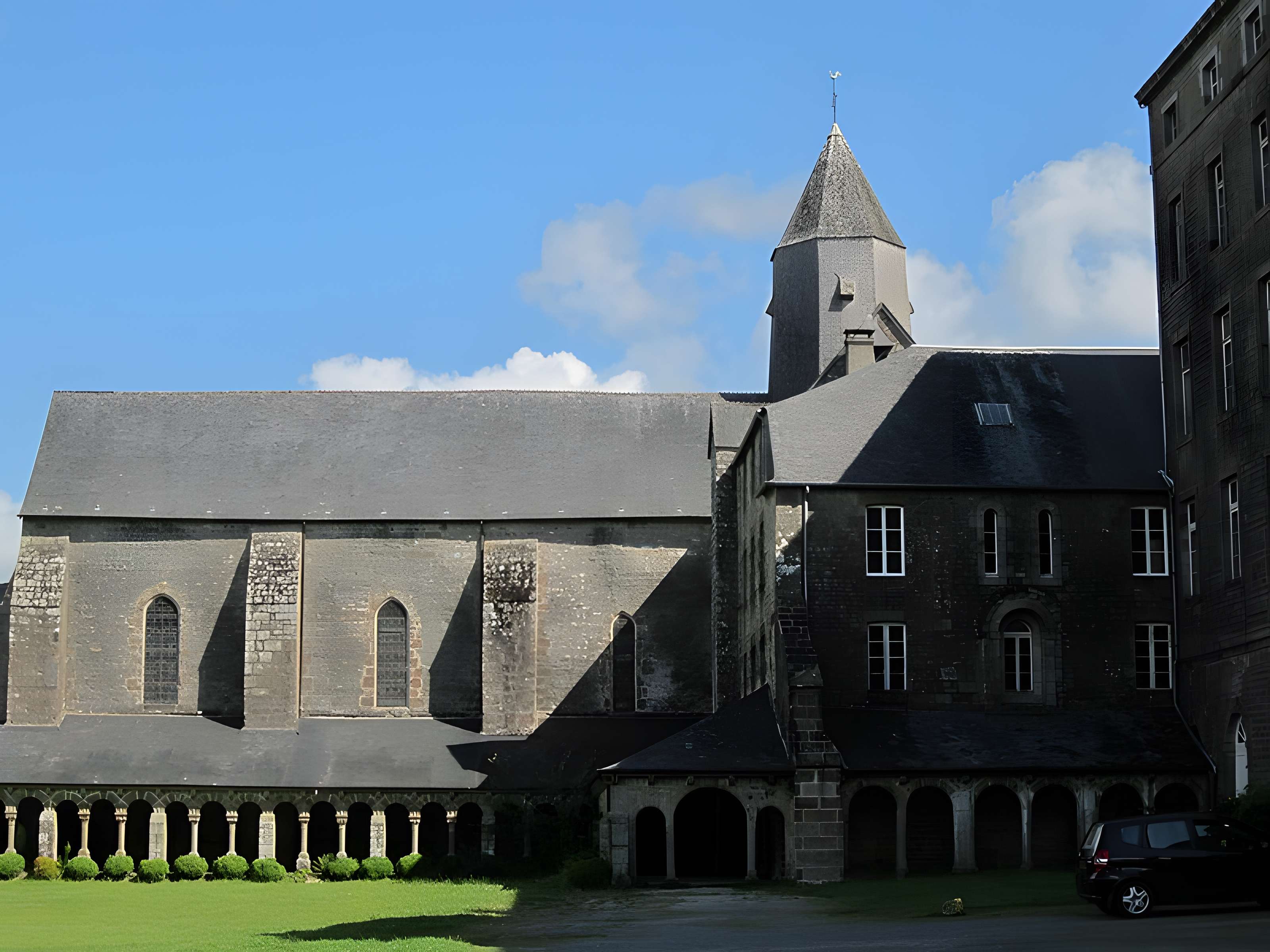 Abbaye Blanche de Mortain