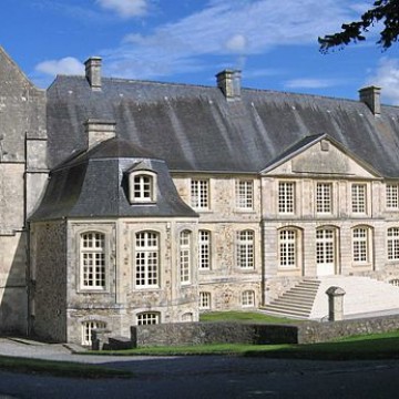 abbaye de saint sauveur le vicomte