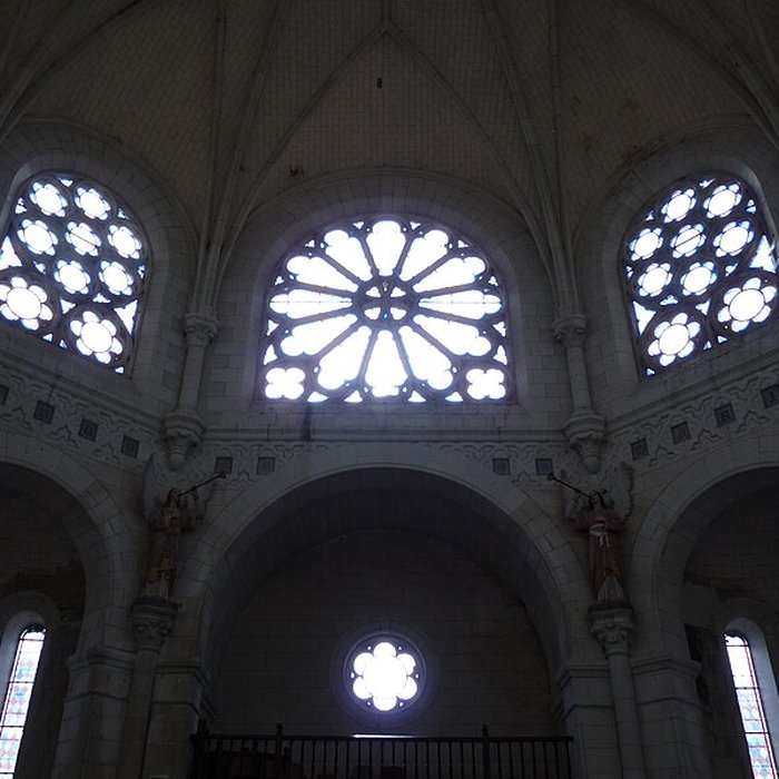 Photo de Église Saint-Didier de Brain-sur-Longuenée