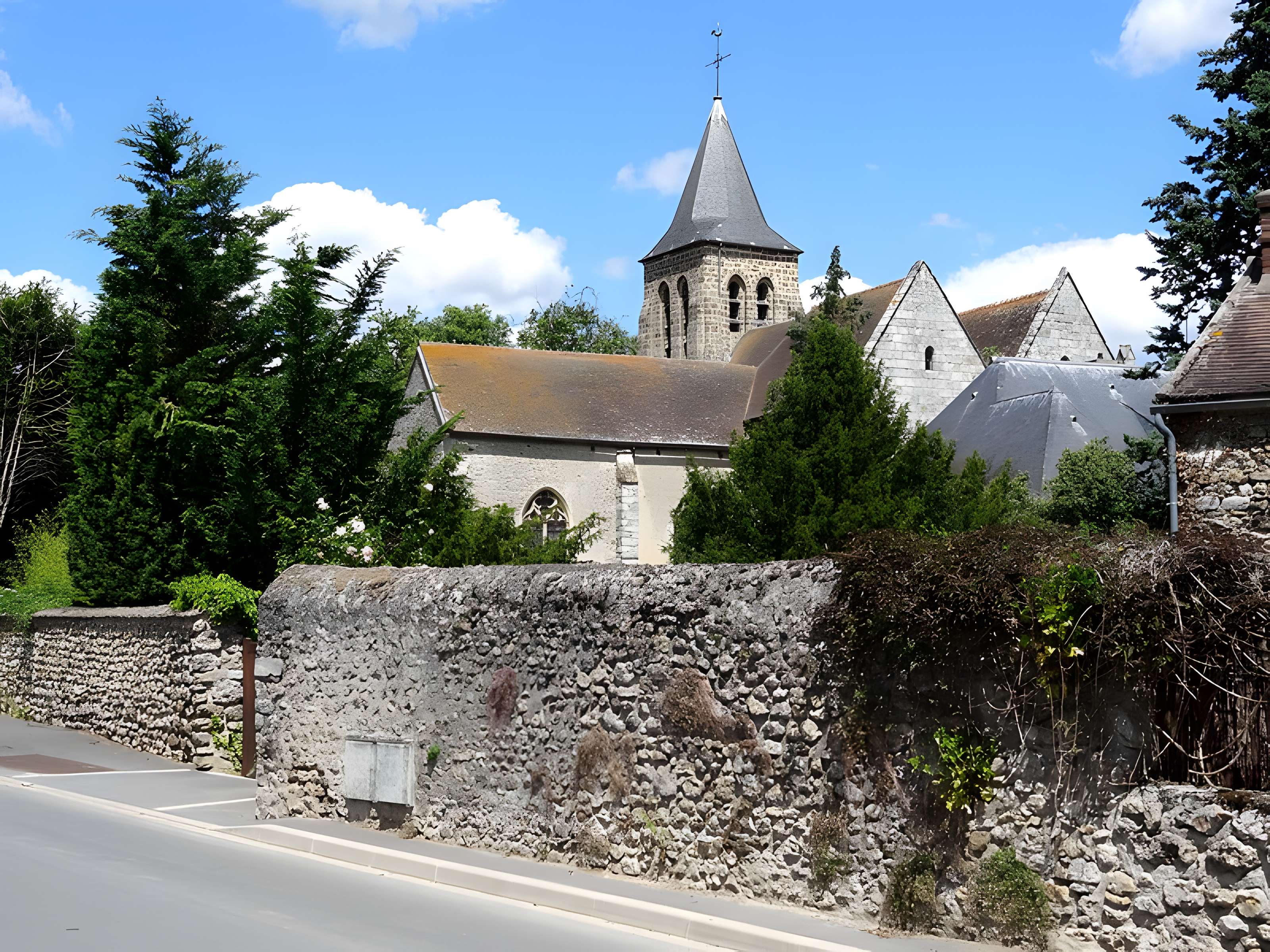 Église Saint-Didier de Bruyères-le-Châtel