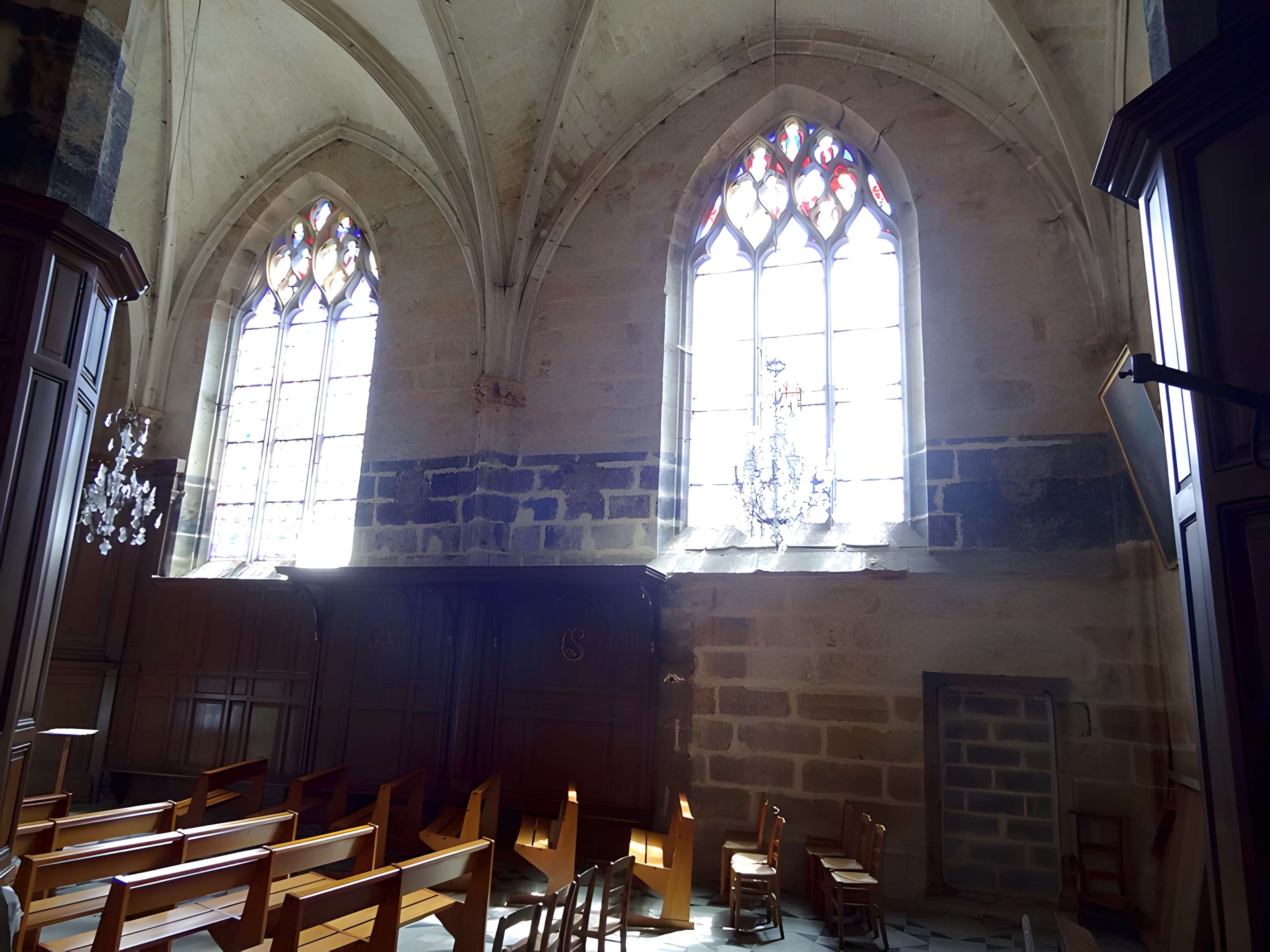 Église Saint-Didier de Bruyères-le-Châtel