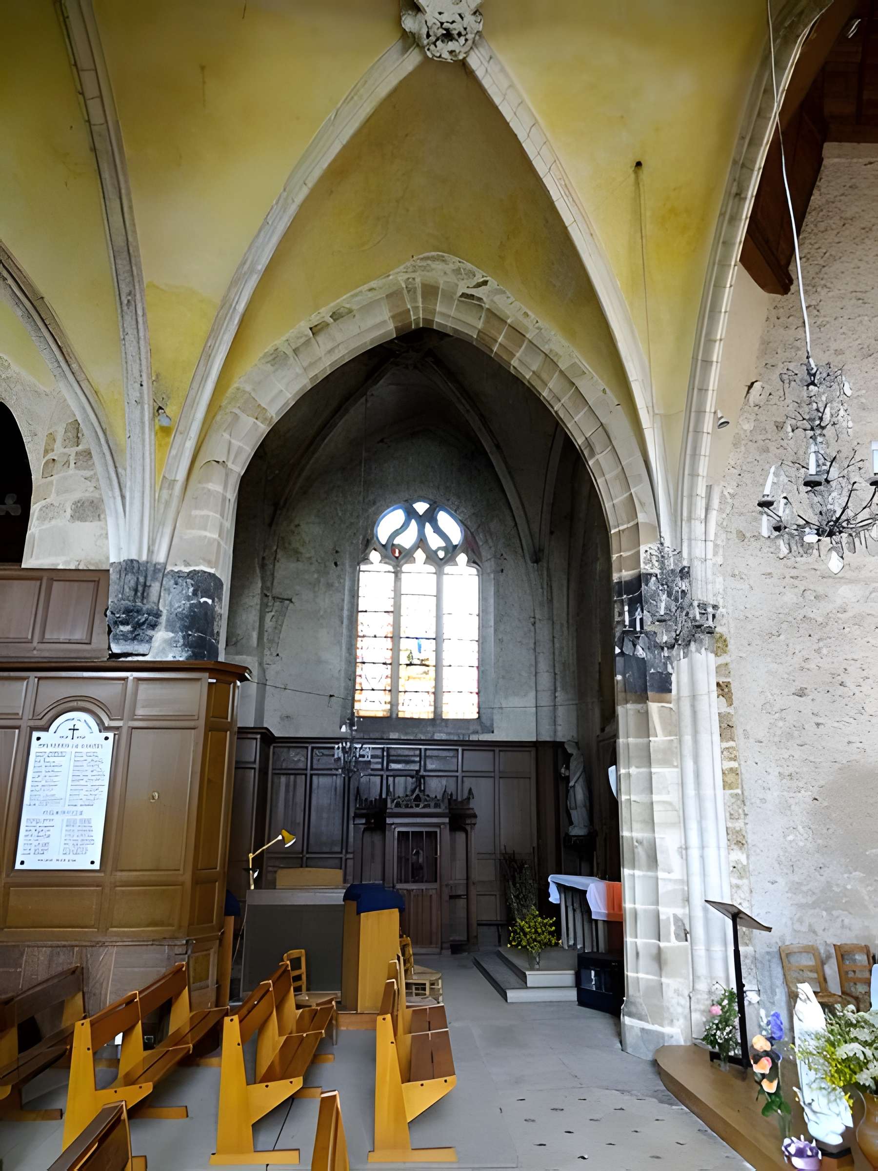 Église Saint-Didier de Bruyères-le-Châtel