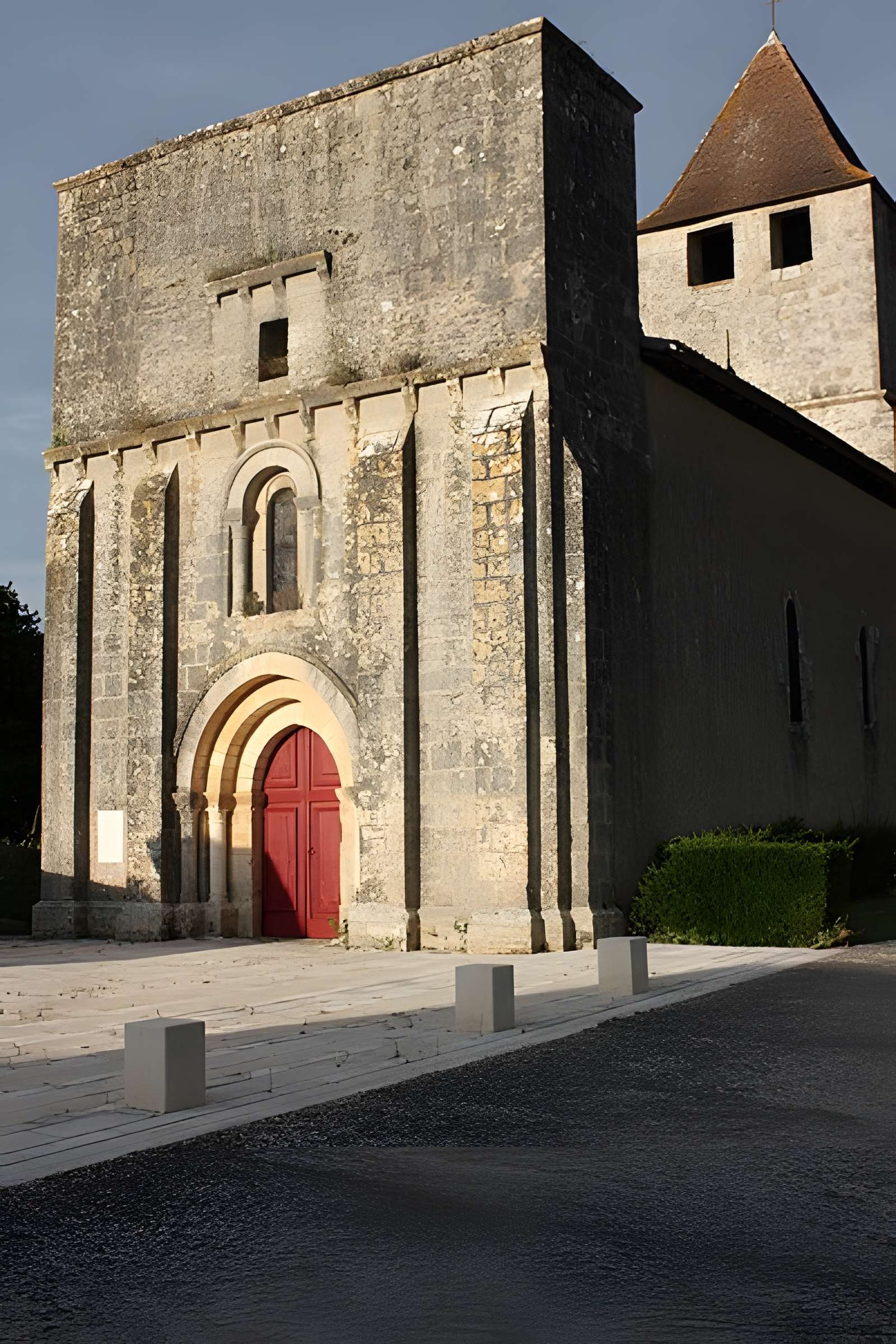 Église Saint-Didier de Marillac-le-Franc