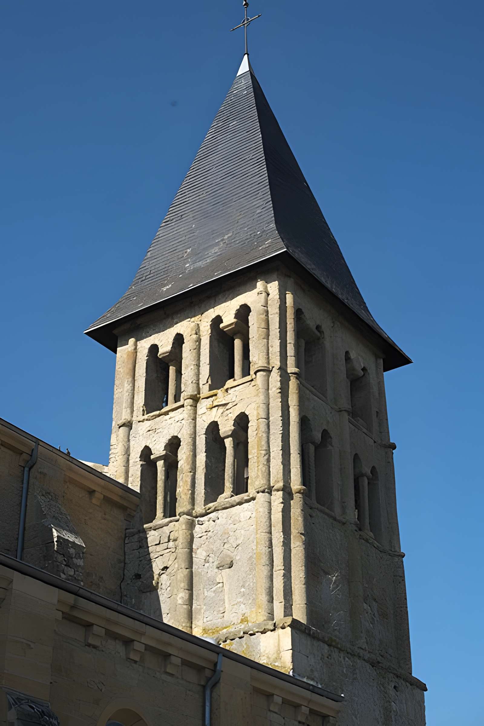 Église Saint-Didier de Rigny-sur-Arroux