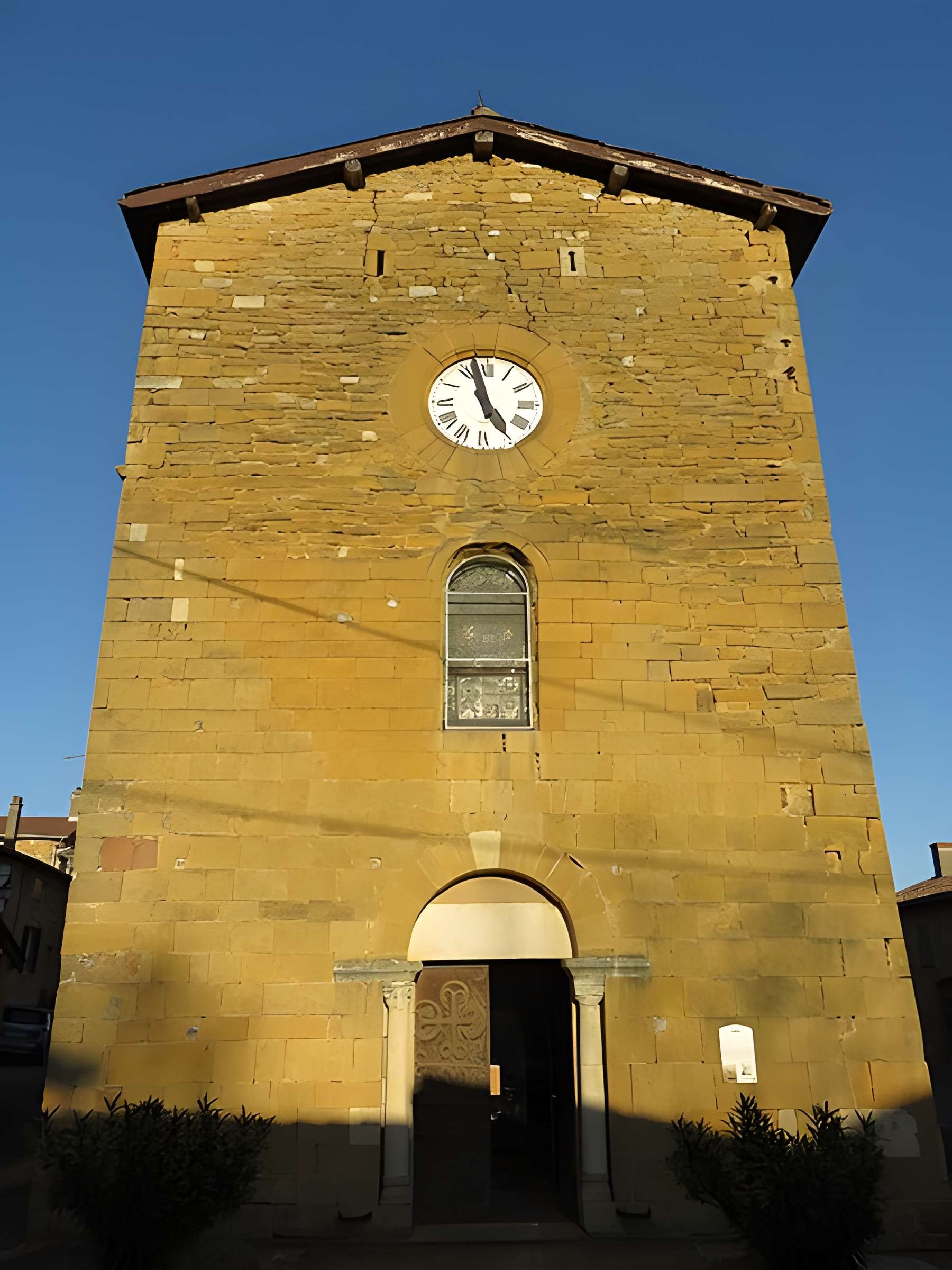 Église Saint-Dutrille de Frontenas