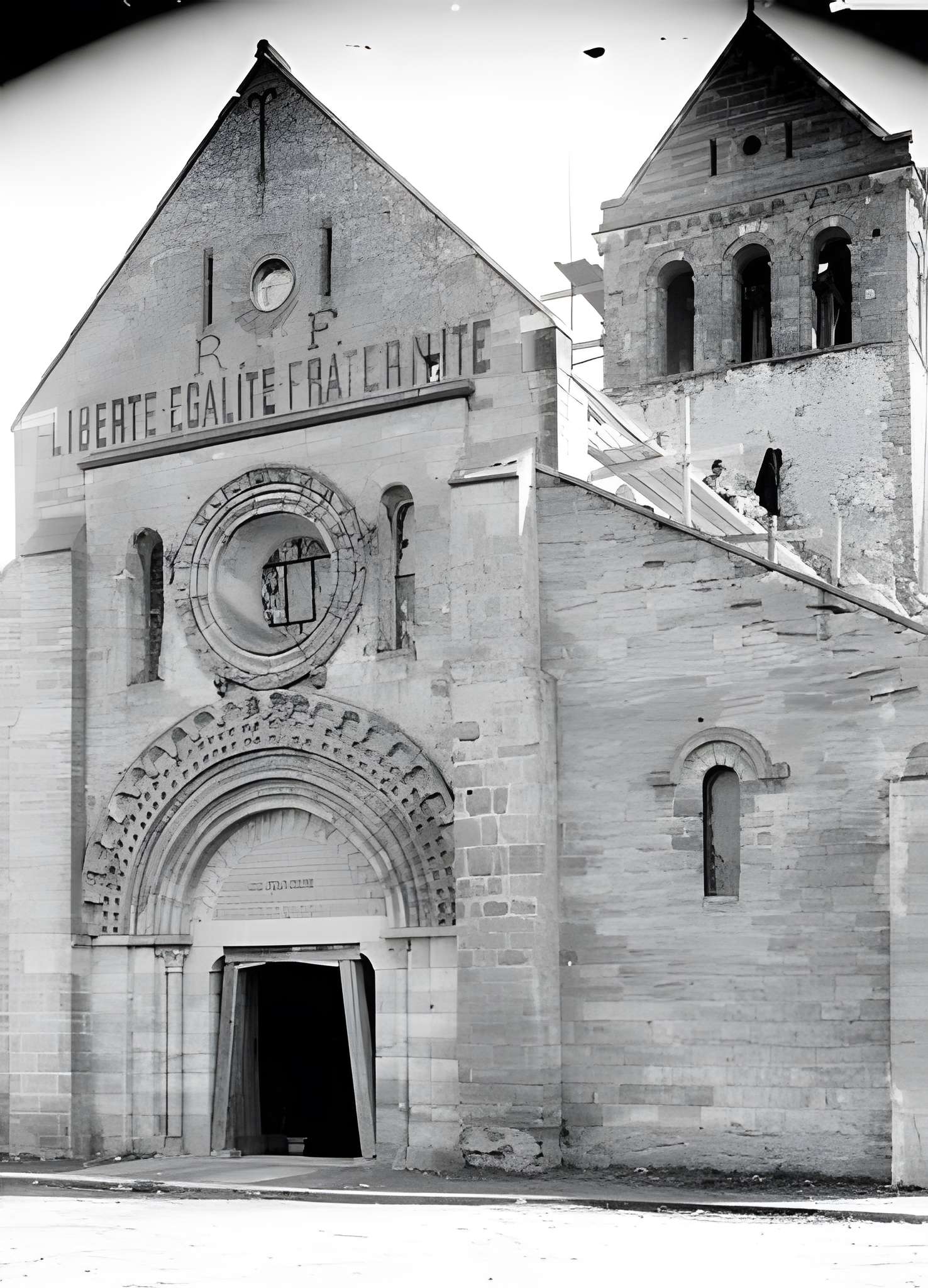 Église Sainte-Anne de Gassicourt