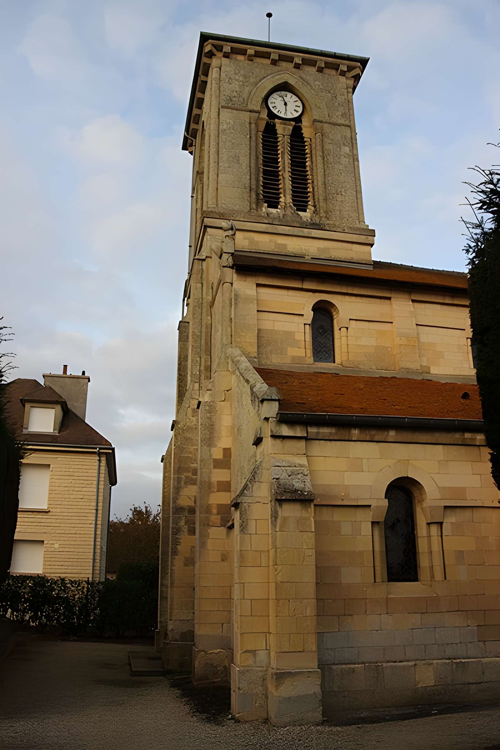 Église Sainte-Anne de Moult