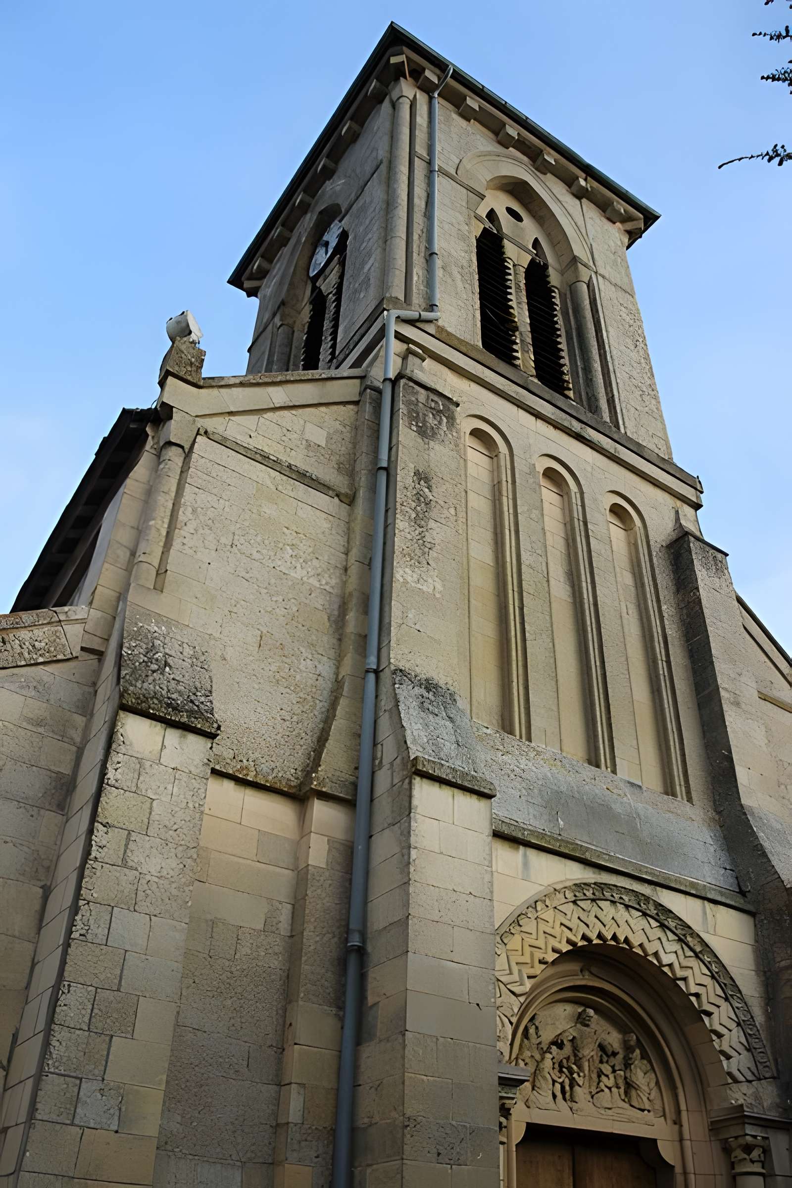 Église Sainte-Anne de Moult