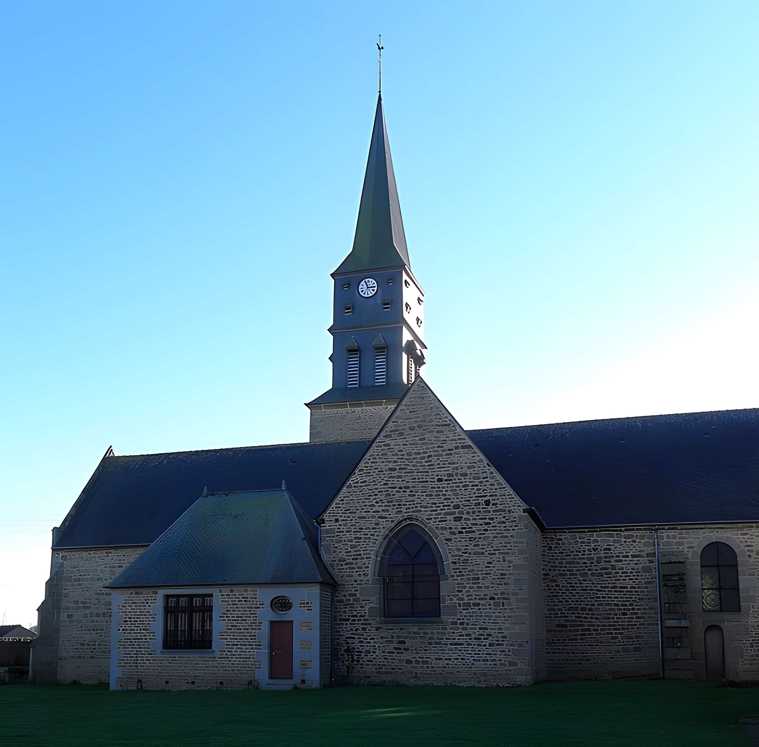Église Sainte-Anne de Romagné