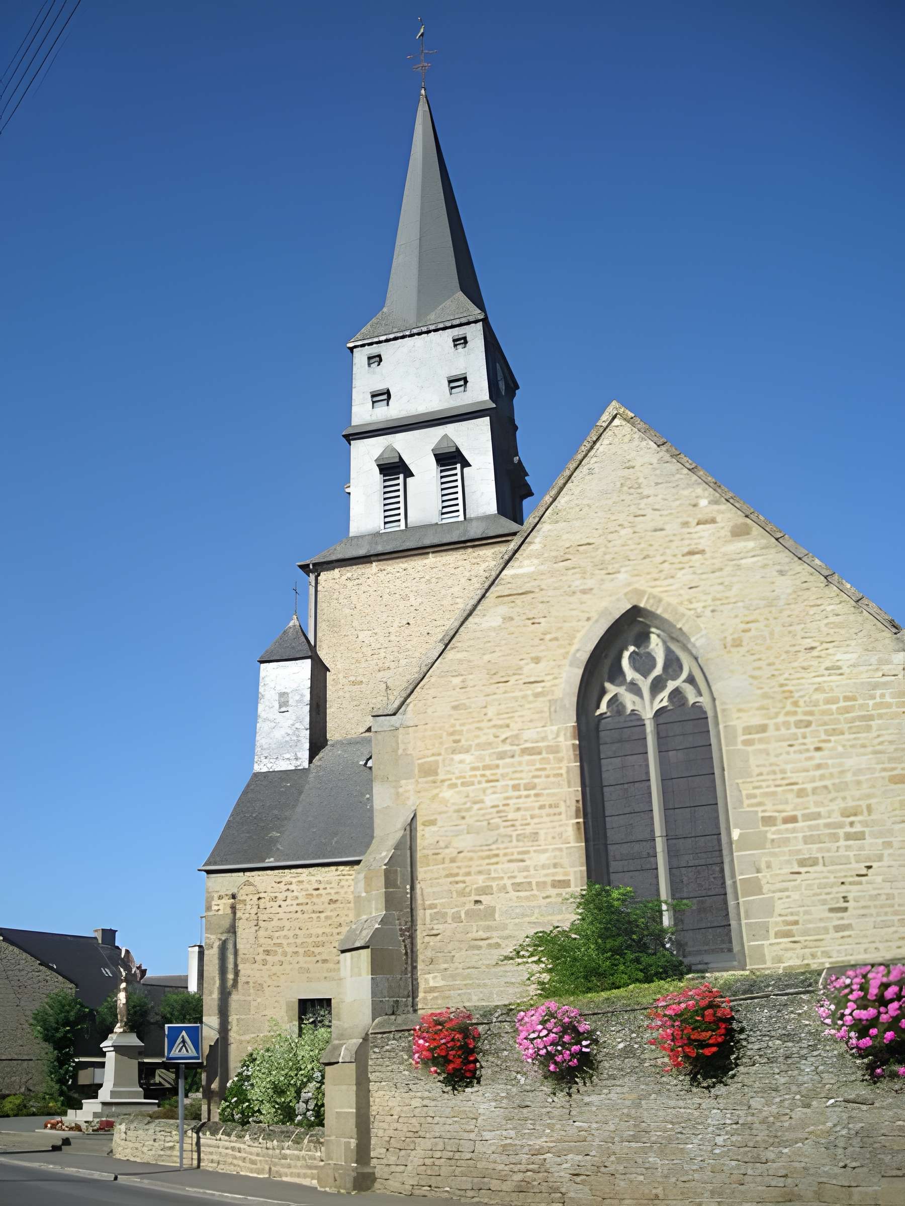 Église Sainte-Anne de Romagné