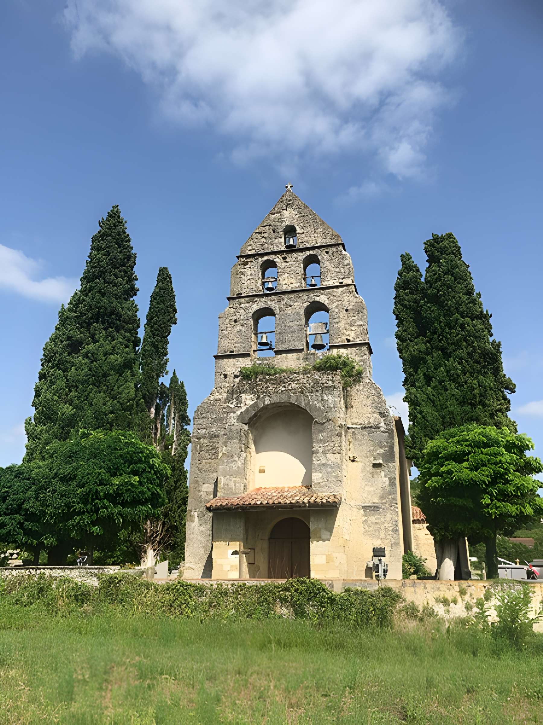 Église Sainte-Anne de Sabarat
