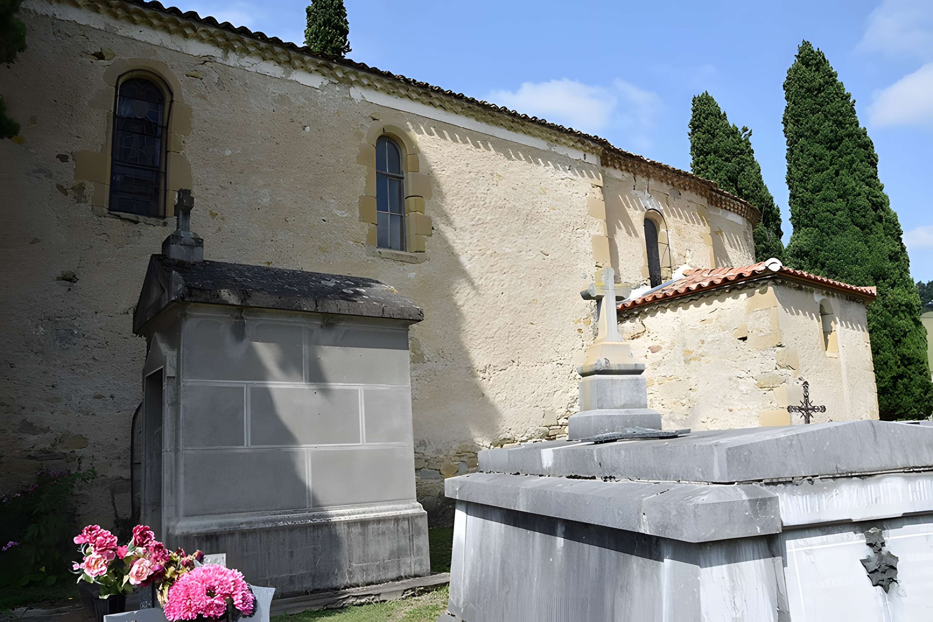 Église Sainte-Anne de Sabarat