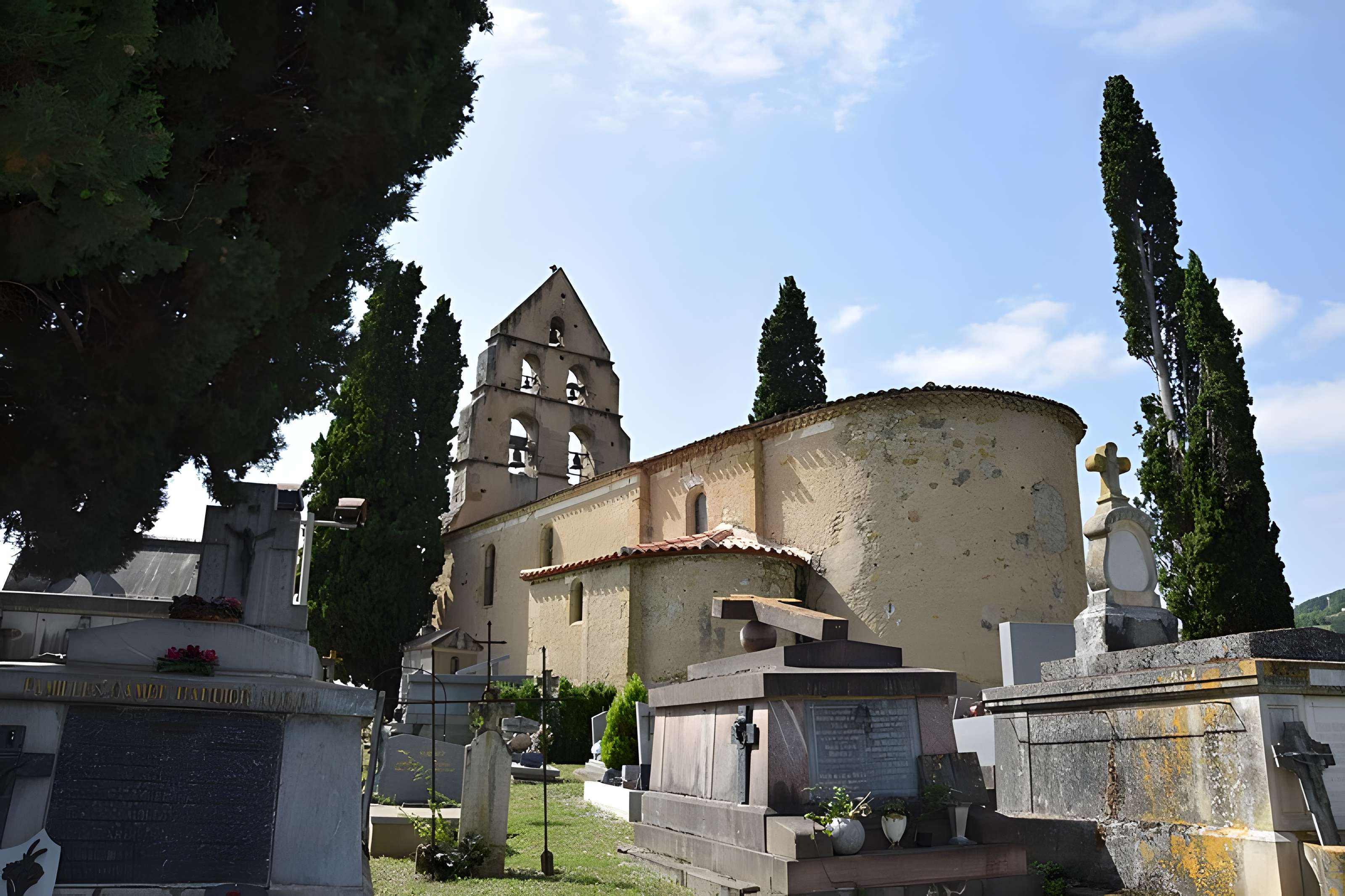 Église Sainte-Anne de Sabarat