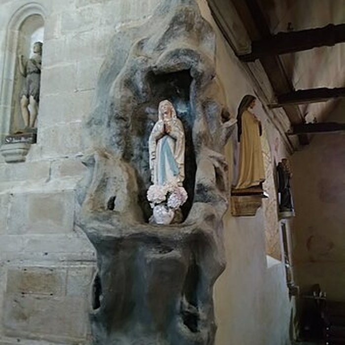 Photo de Eglise Saint-Jean-Baptiste, dite aussi Sainte-Anne