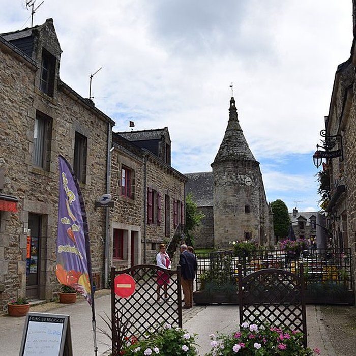 Photo de Eglise Saint-Jean-Baptiste, dite aussi Sainte-Anne