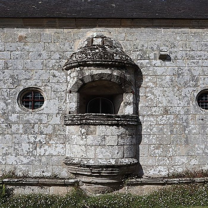 Photo de Eglise Saint-Jean-Baptiste, dite aussi Sainte-Anne