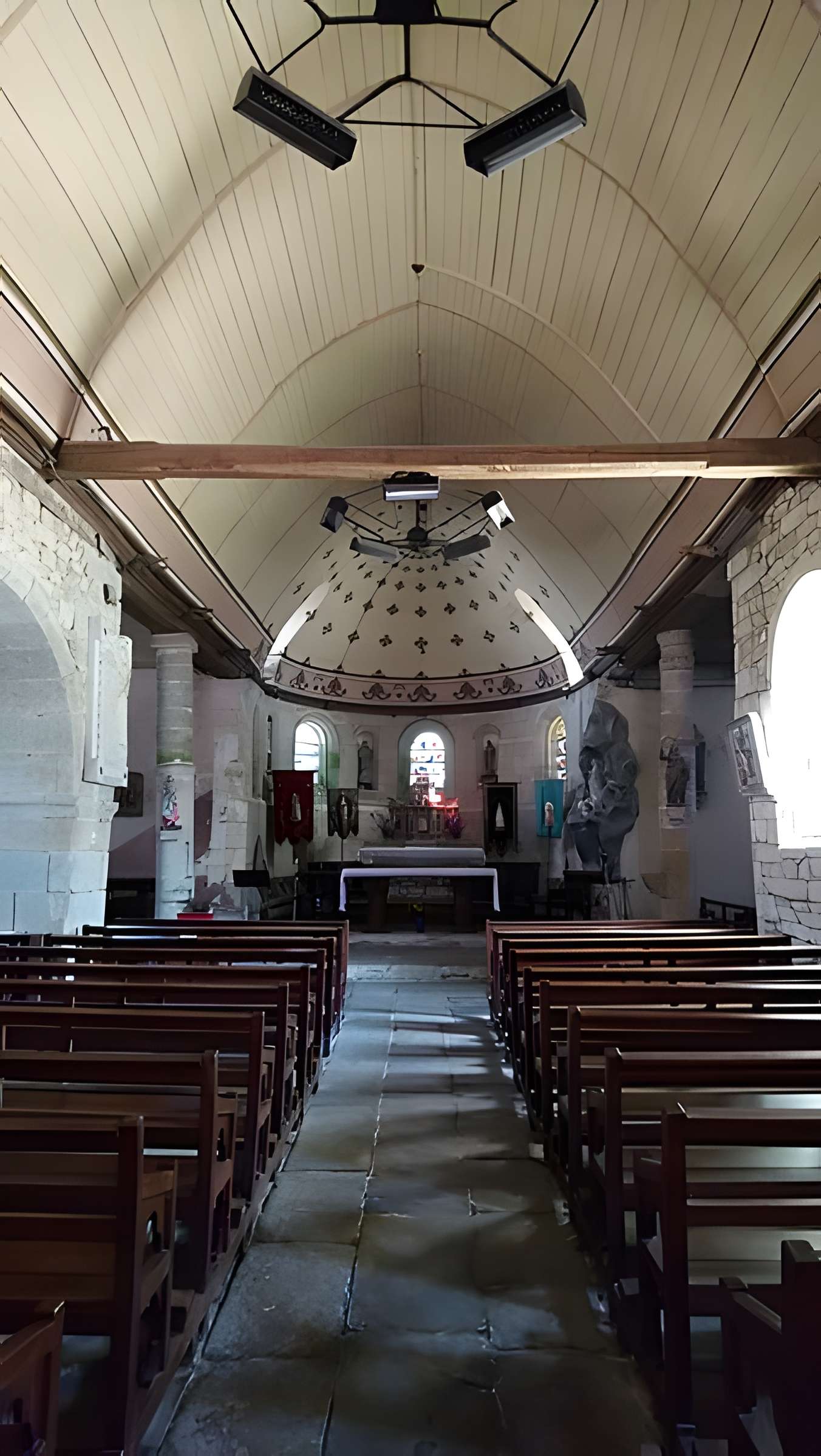 Eglise Saint-Jean-Baptiste, dite aussi Sainte-Anne