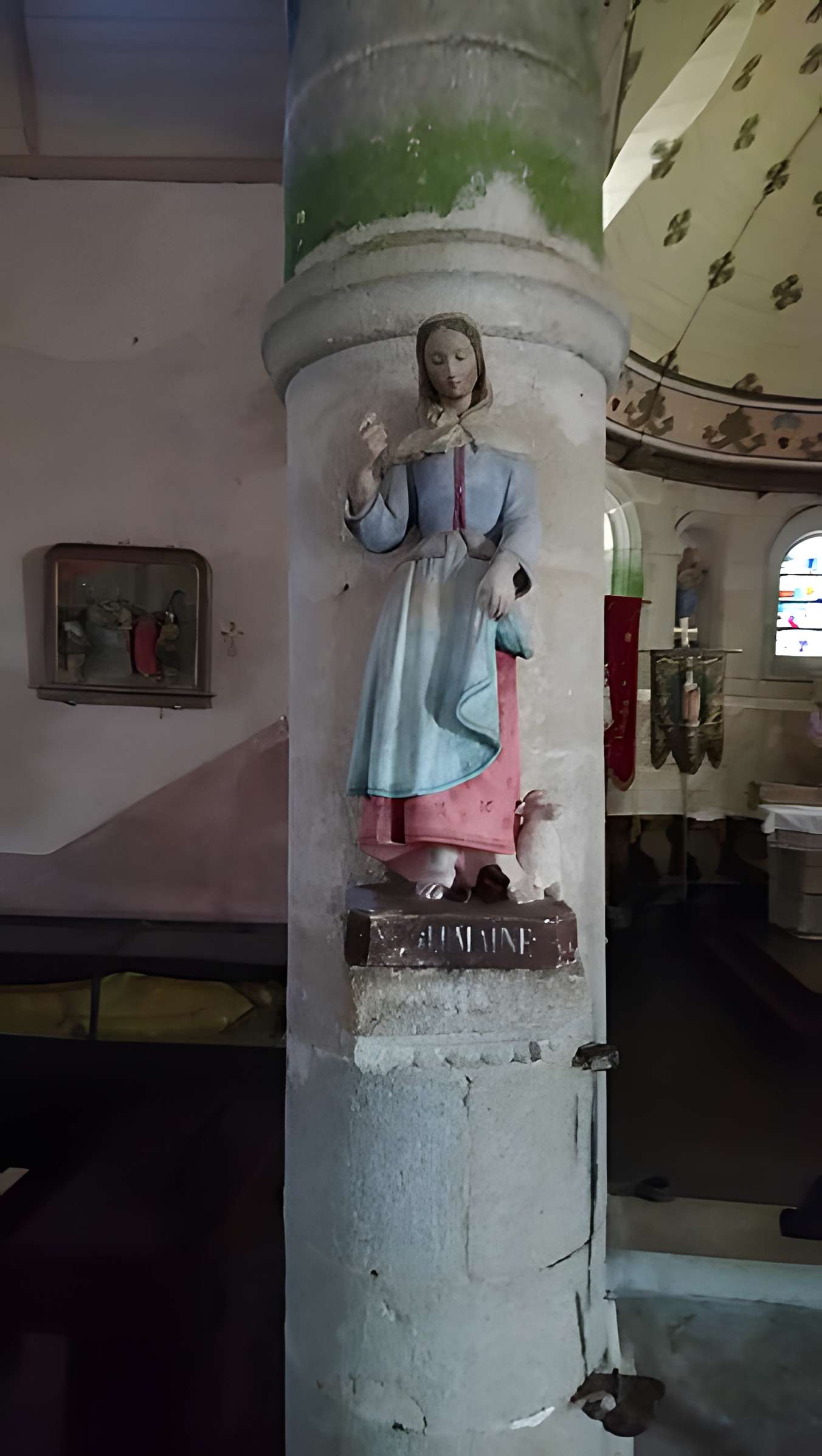 Eglise Saint-Jean-Baptiste, dite aussi Sainte-Anne