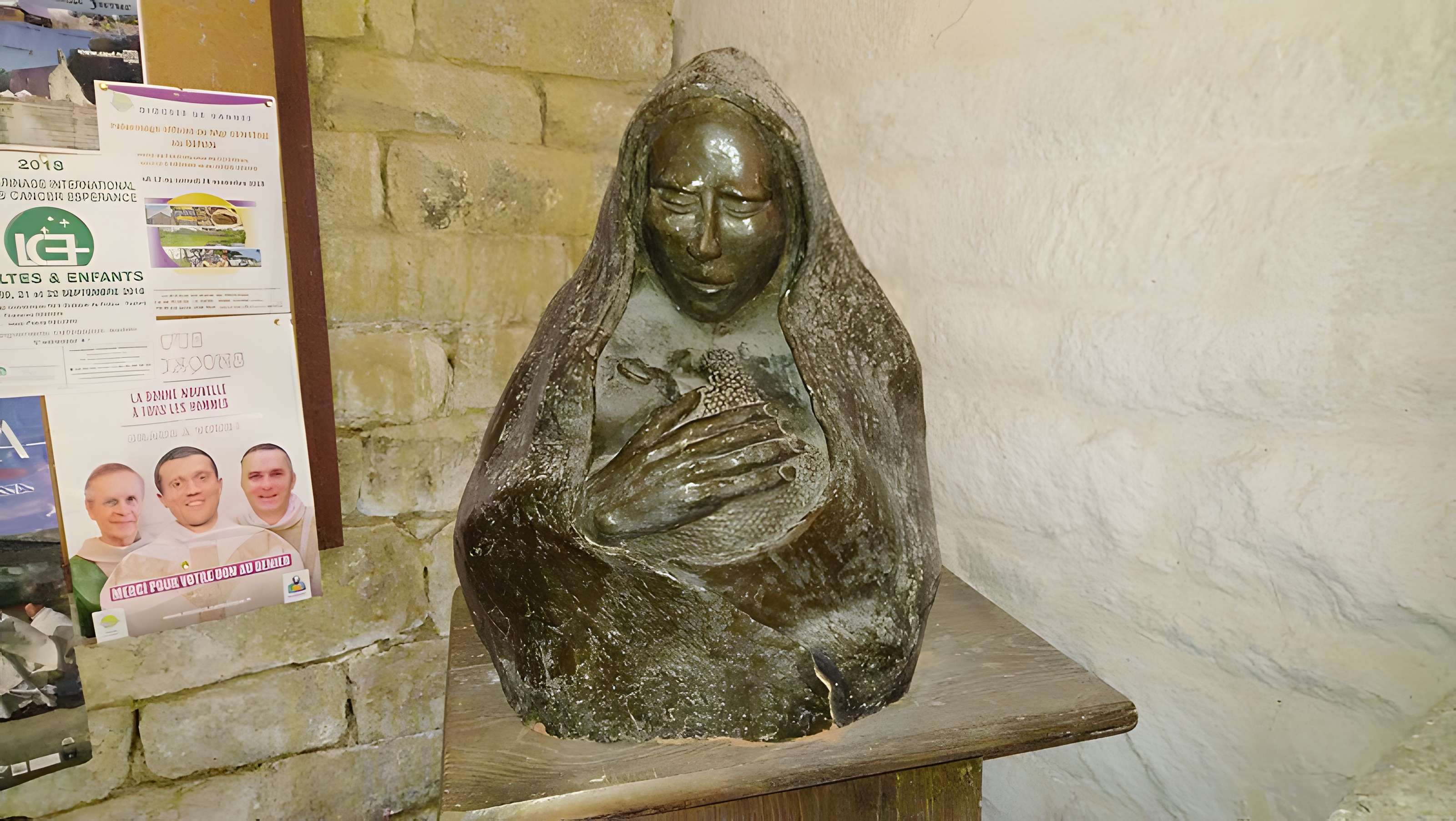 Eglise Saint-Jean-Baptiste, dite aussi Sainte-Anne