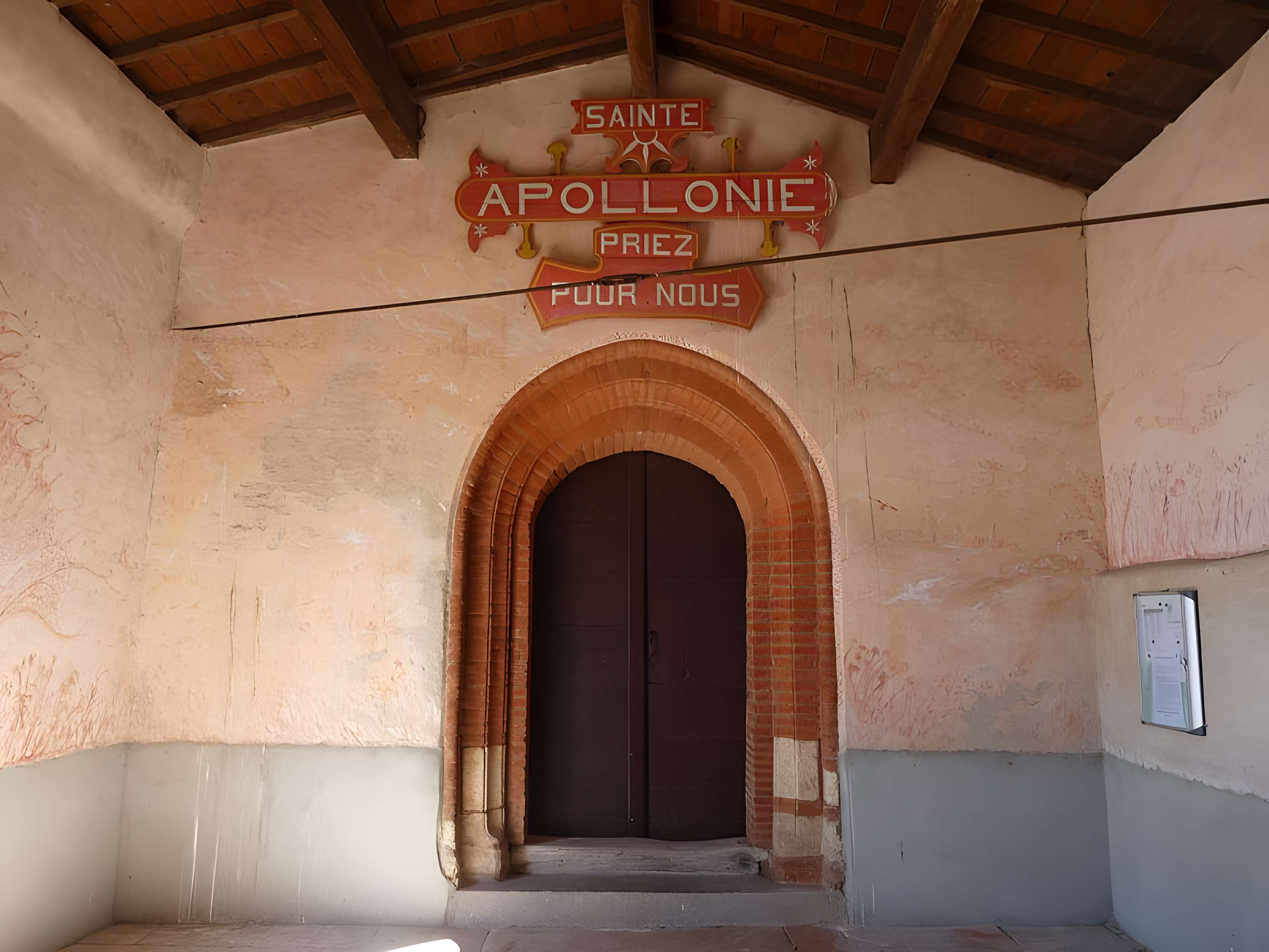 Église Sainte-Apollonie d'Aurin