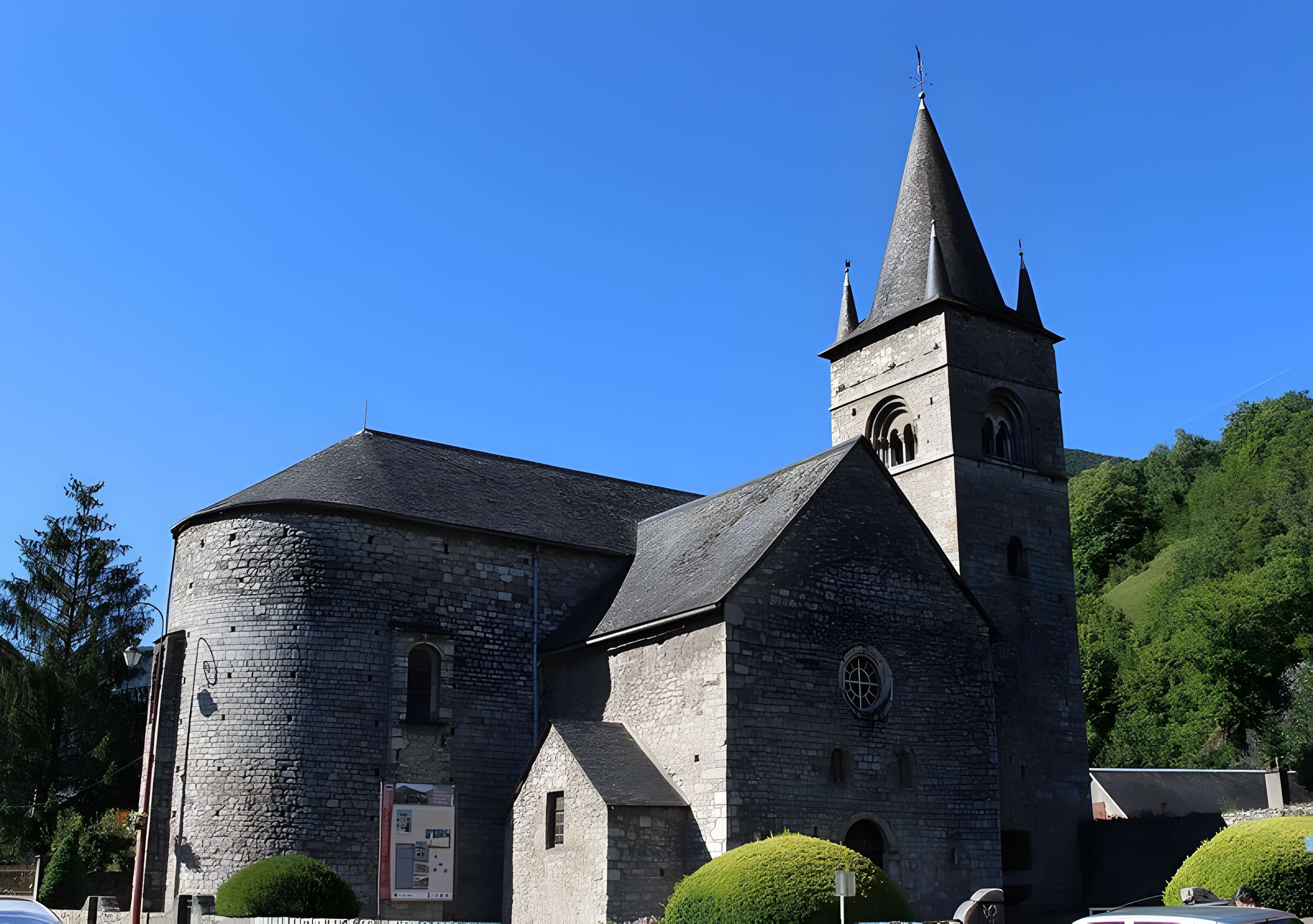 Église Saint-Ebons de Sarrancolin 