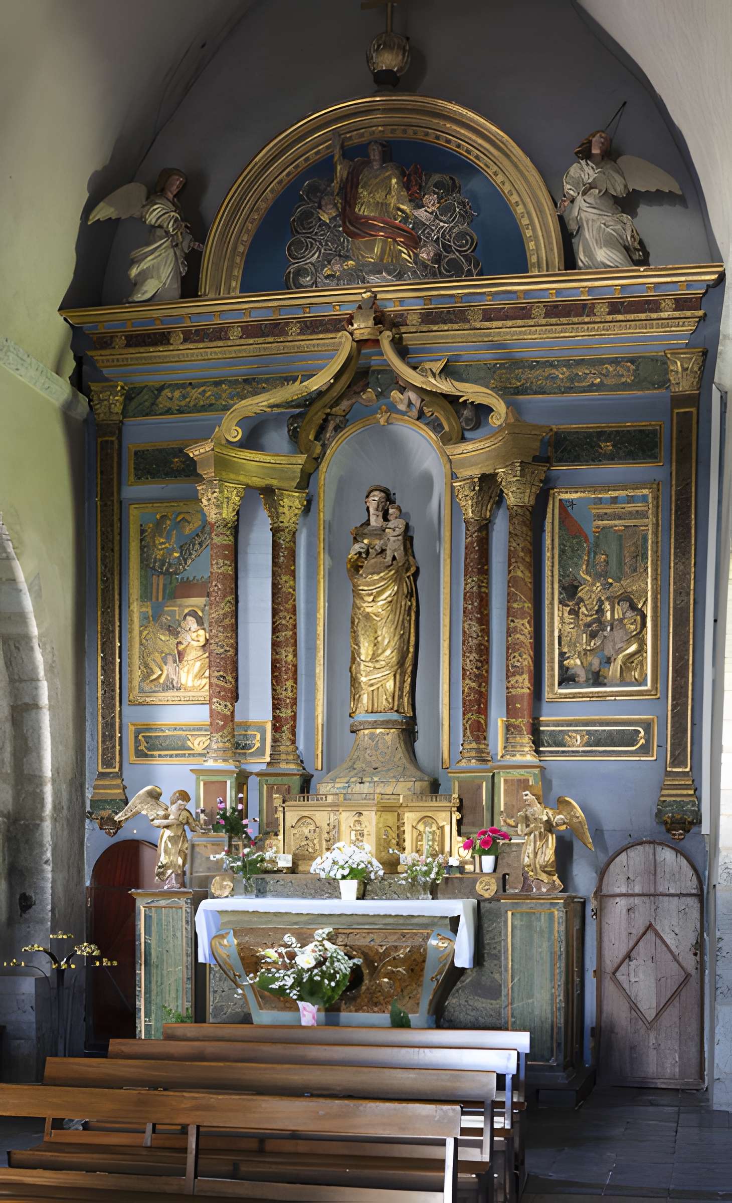 Église Saint-Ebons de Sarrancolin