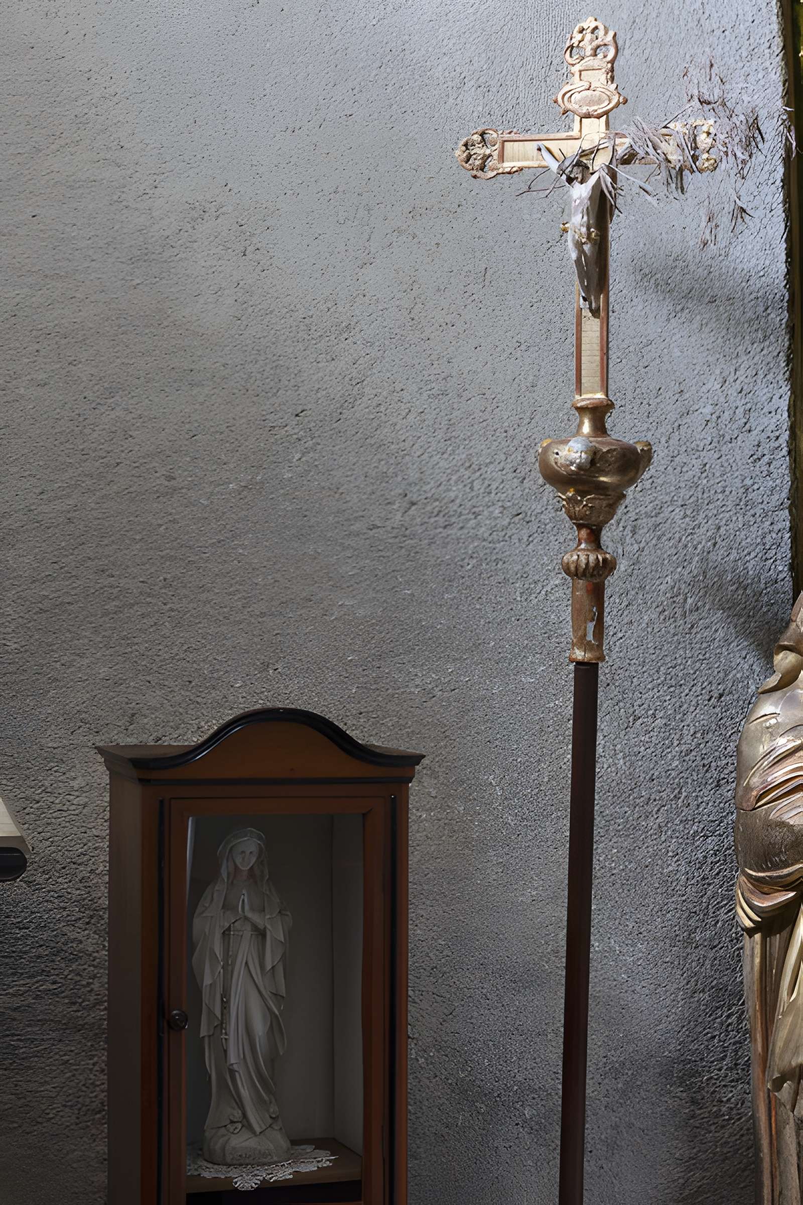 Église Saint-Ebons de Sarrancolin