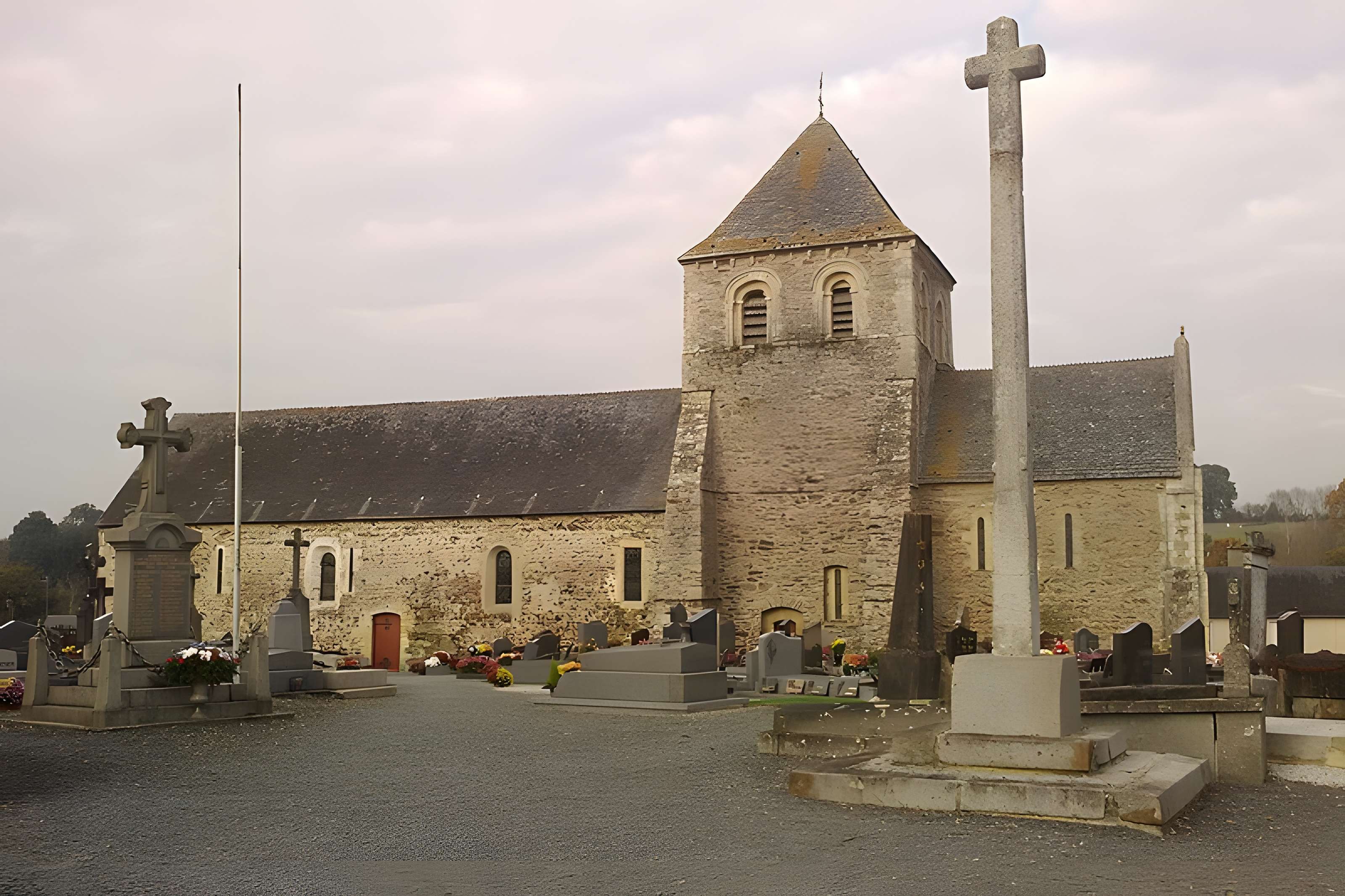 Église Saint-Ébremond de La Barre-de-Semilly
