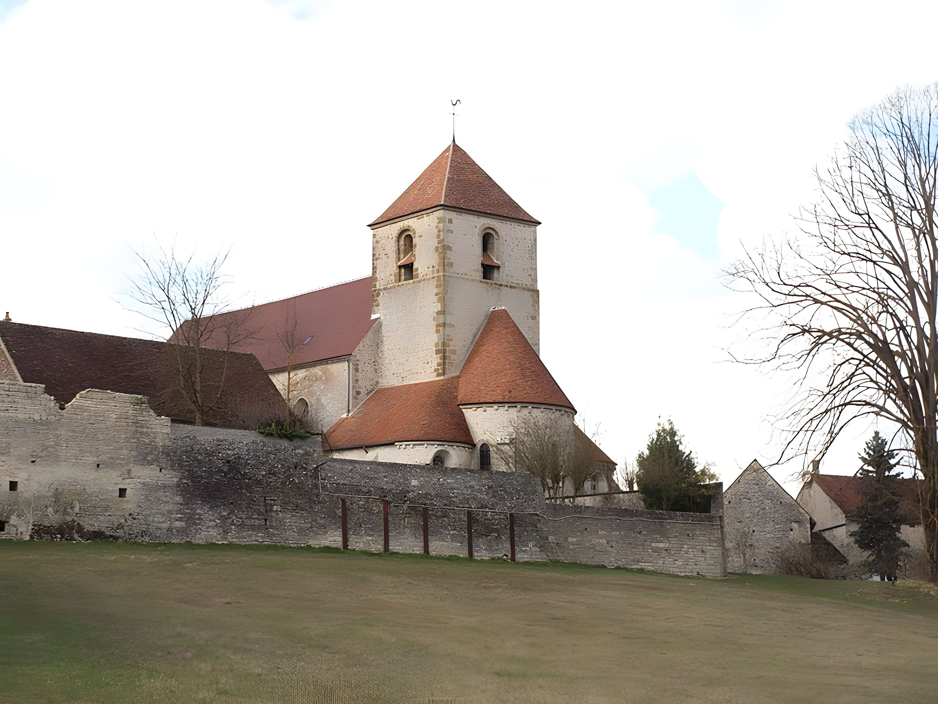 Église Sainte-Brigide d'Yèvre-la-Ville