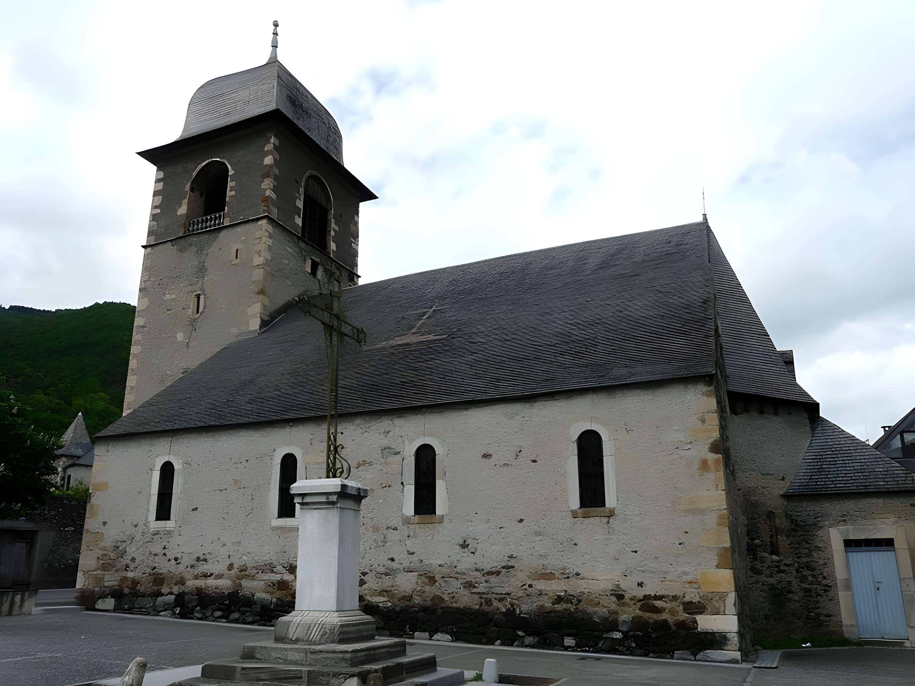 Église Sainte-Catherine de Guchen 